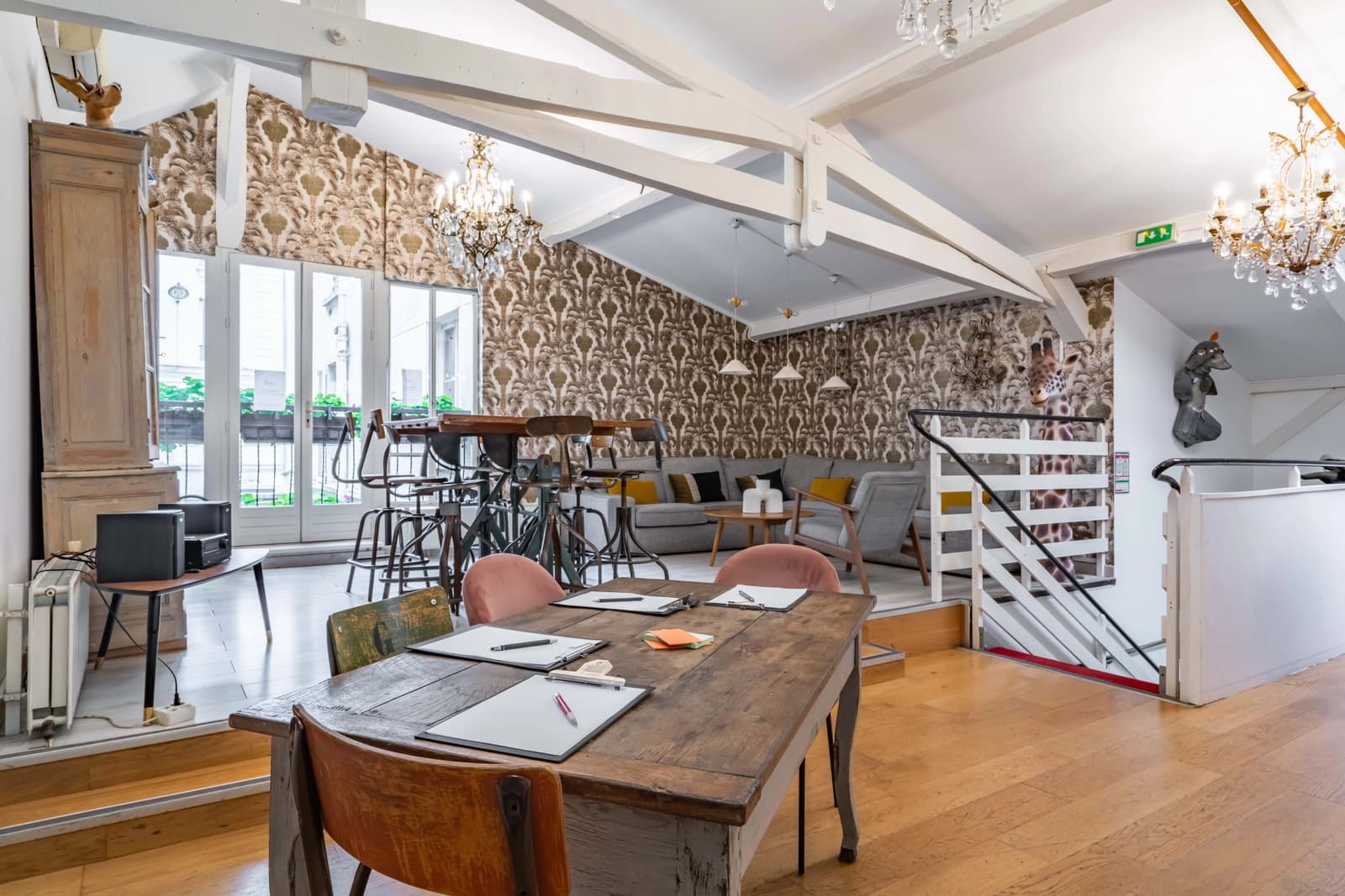 Salle de réunion dans Ancien atelier d'artiste, un lieu d'inspiration unique - 1