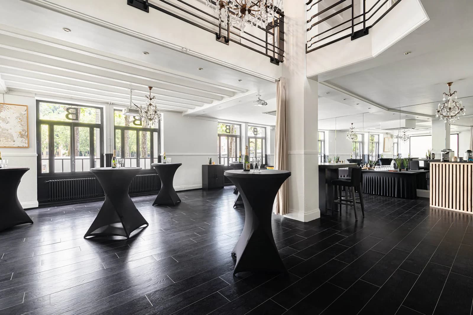 Space Studio - The Showrooms - 2