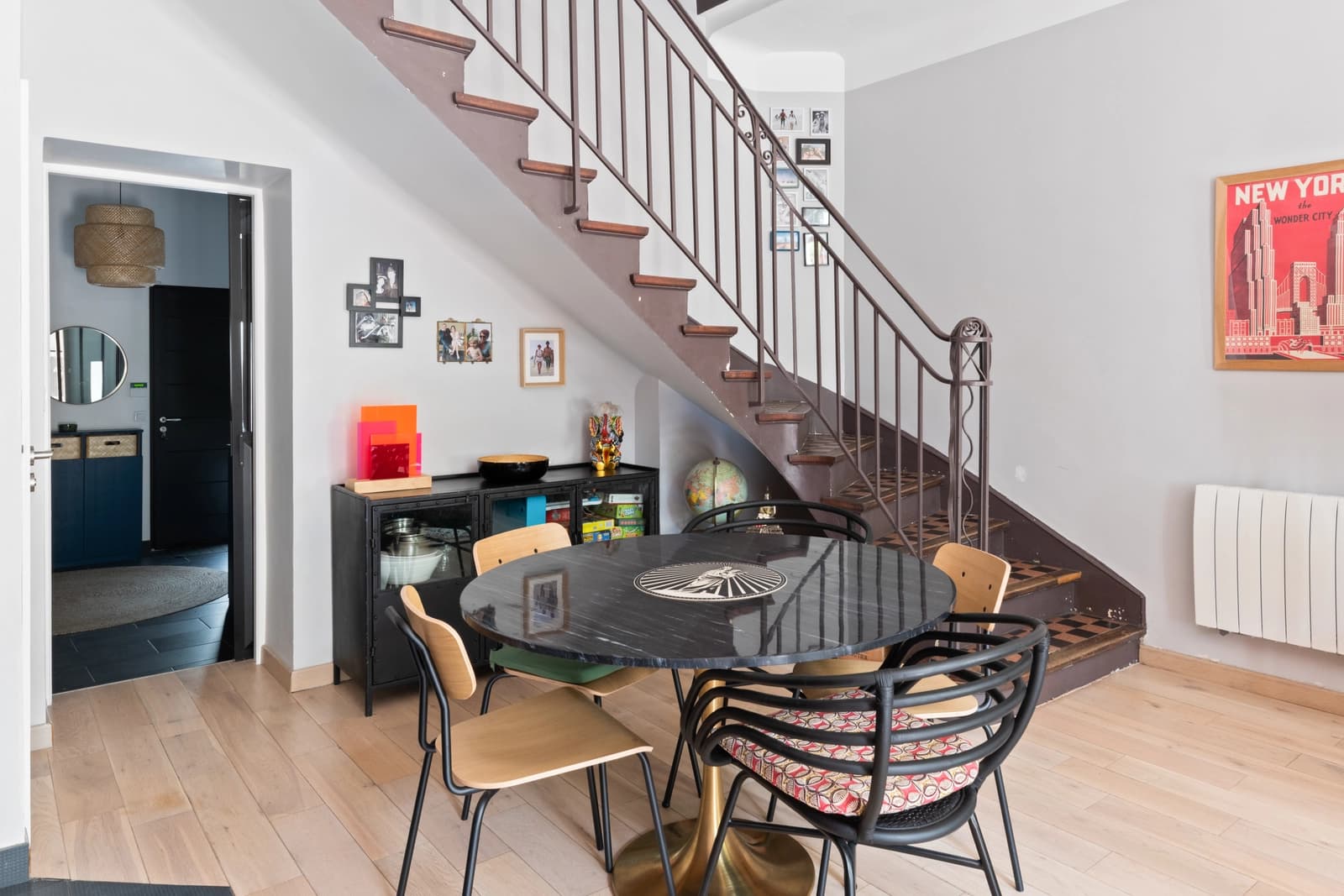 Salle de réunion dans Maison avec terrasse baignée de soleil (plein sud) - 1