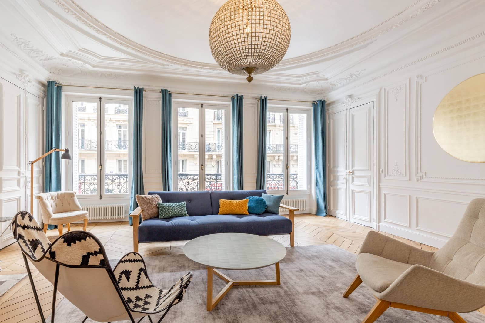 Salon dans Charme Haussmannien pour shootings et interviews - 1