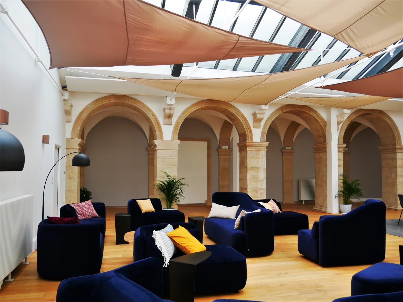 Large atypical apartment in the heart of Dijon