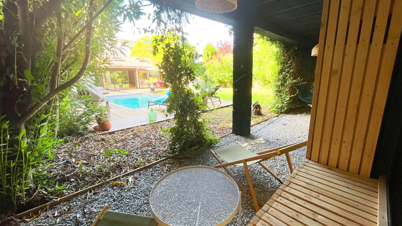 Salle de réunion dans Maison Rosalie: clarté, grands volumes et sérénité - 1