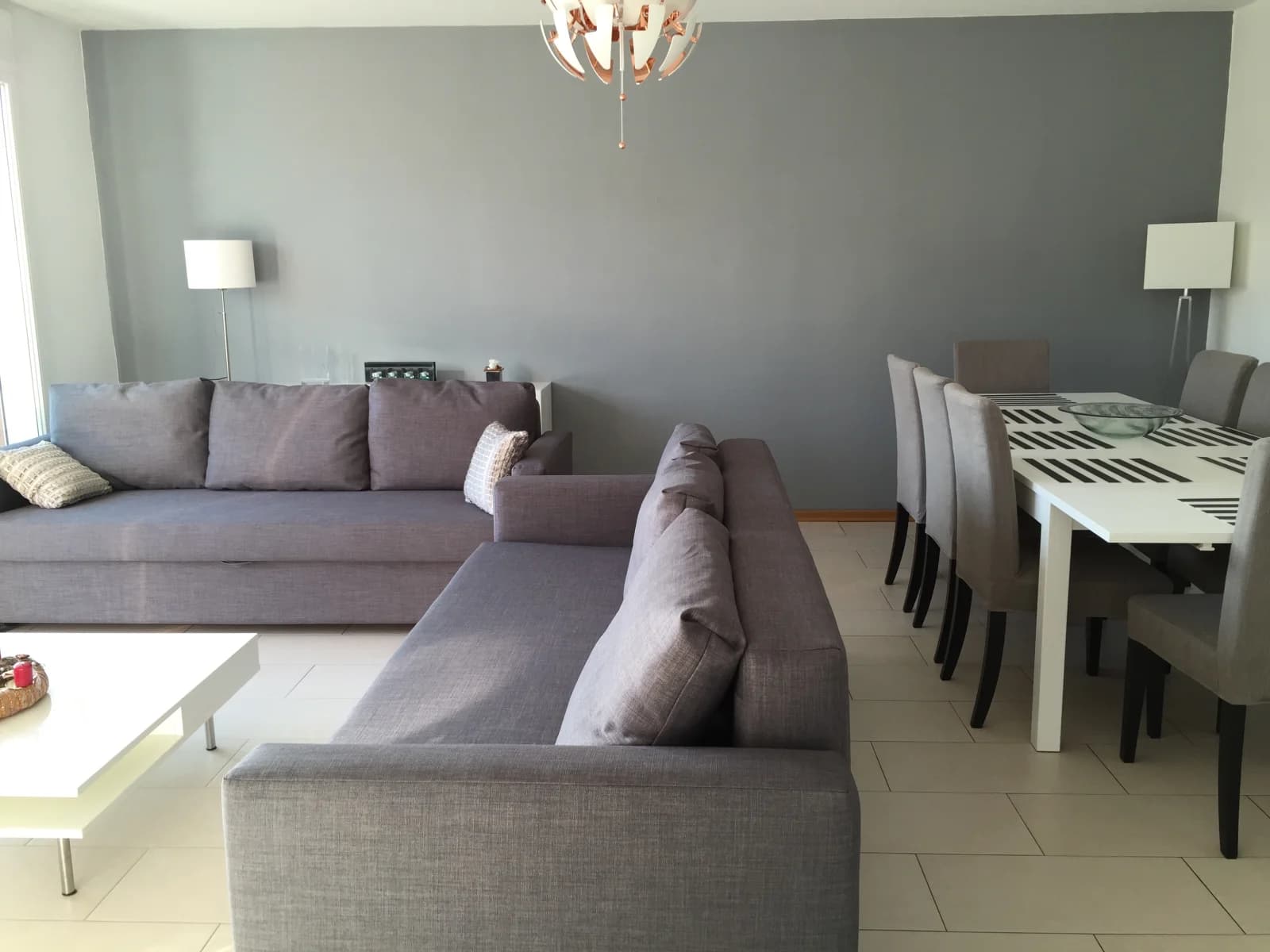 Living room in Spacious, modern apartment with every comfort - 1