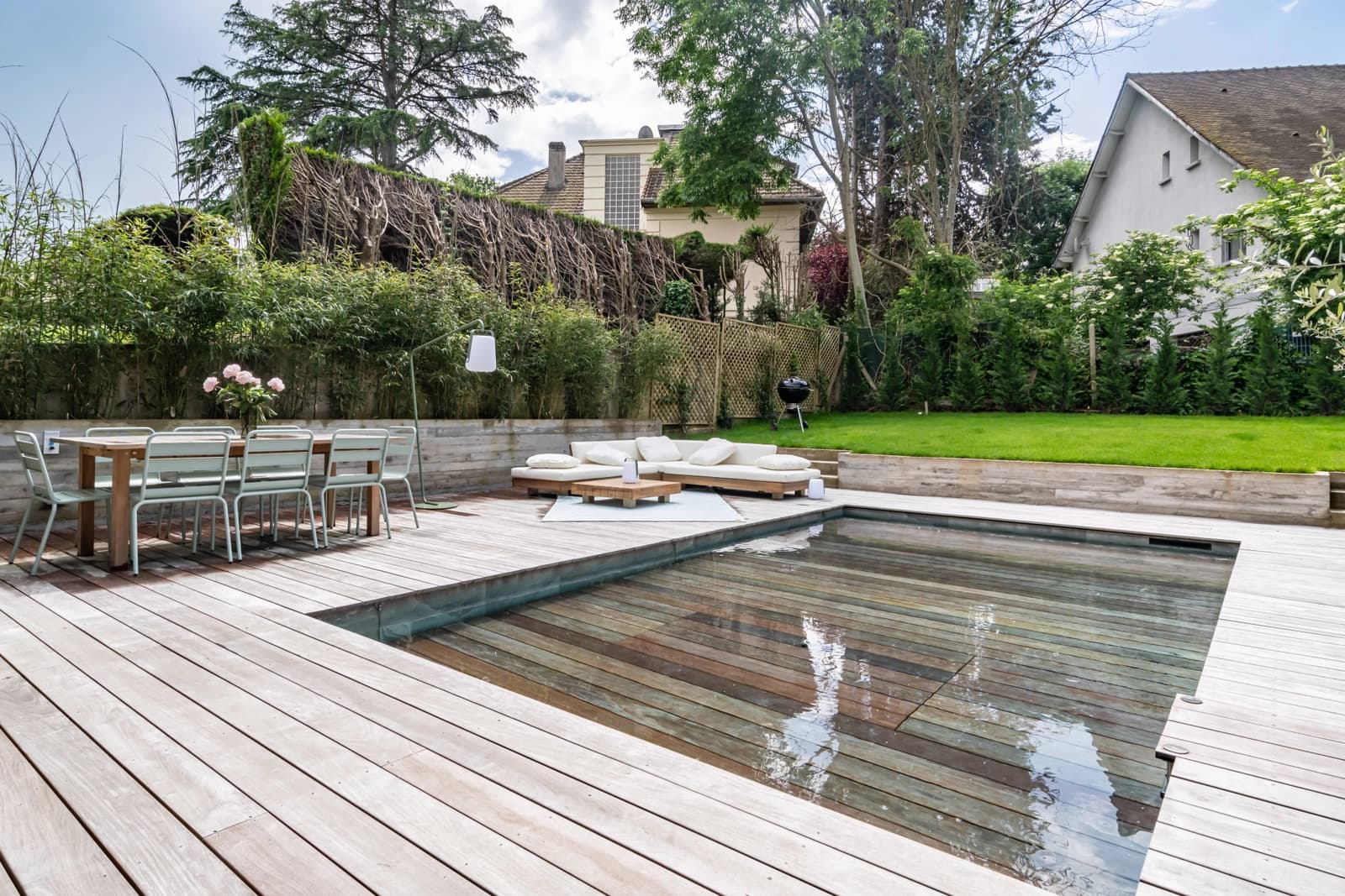 Espace Maison d'architecte avec piscine à fond mobile unique - 1
