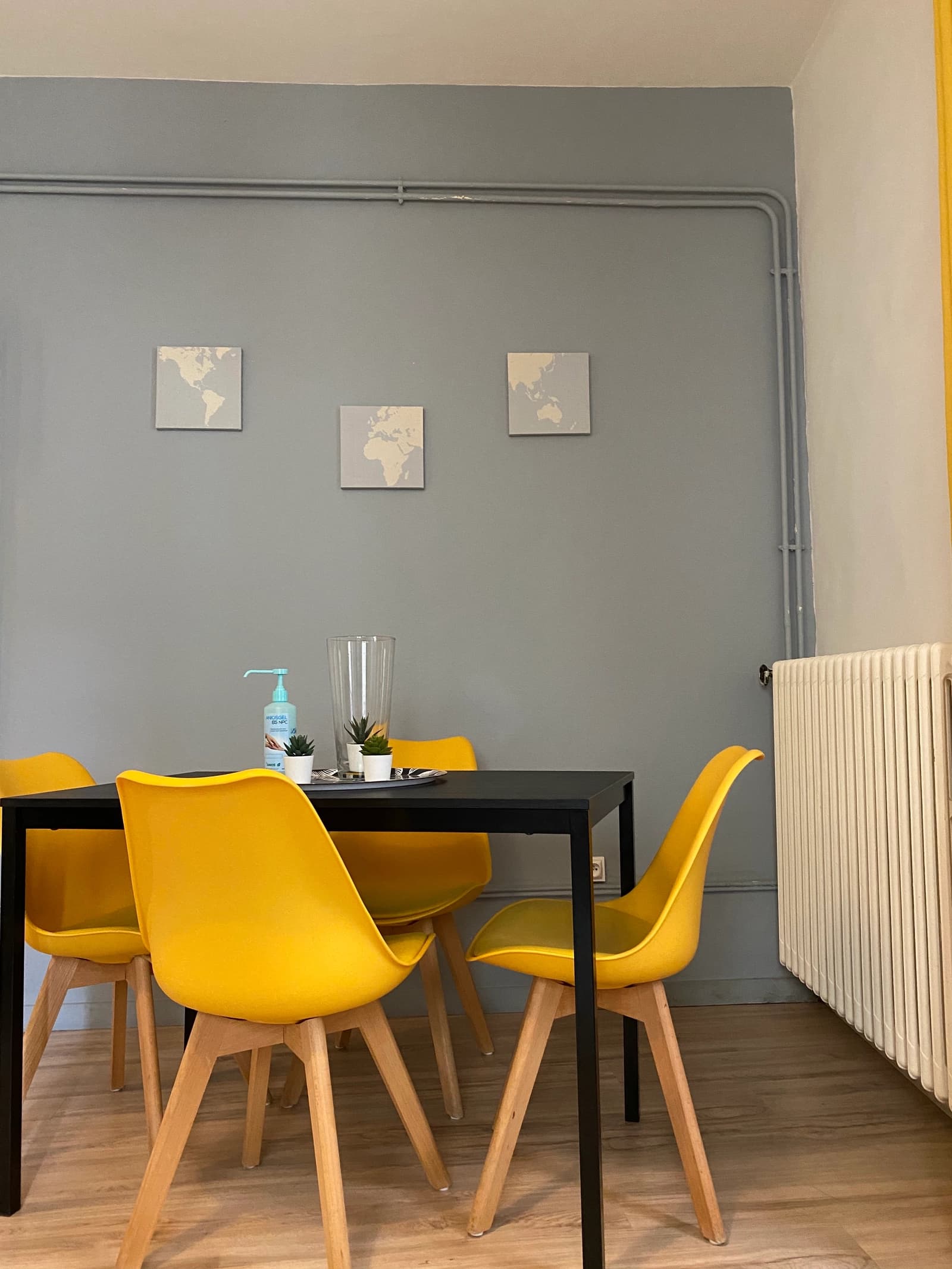 Salle de réunion dans Good Vibes: un lieu positif et inspirant vous attend - 1