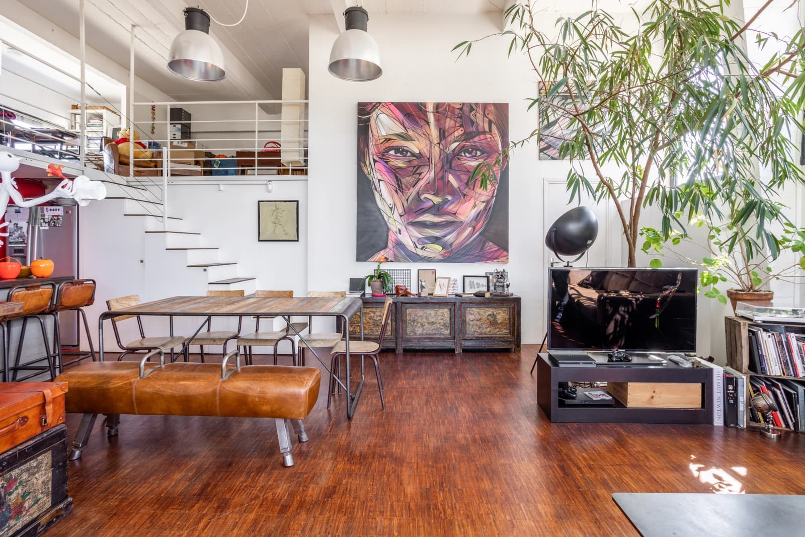 Meeting room in Superb 160m² light-filled loft with 100m² terrace - 1