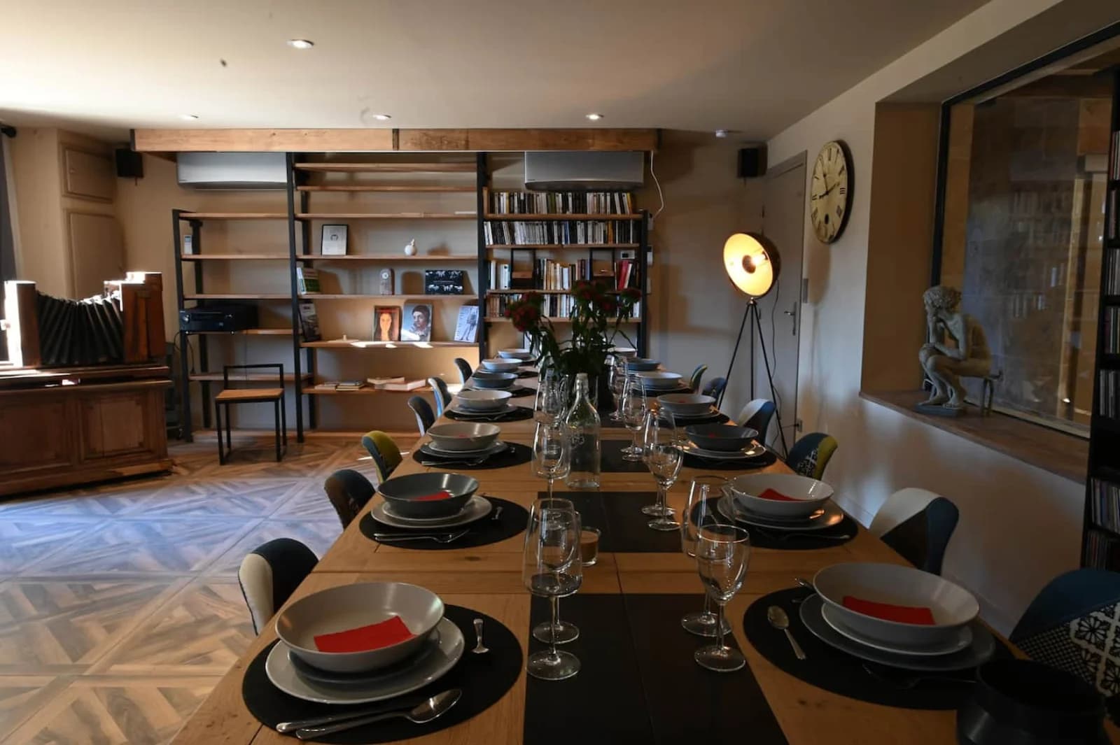 Salle de réunion dans La Ciotat: villa de luxe, une perle méditerranéenne - 1