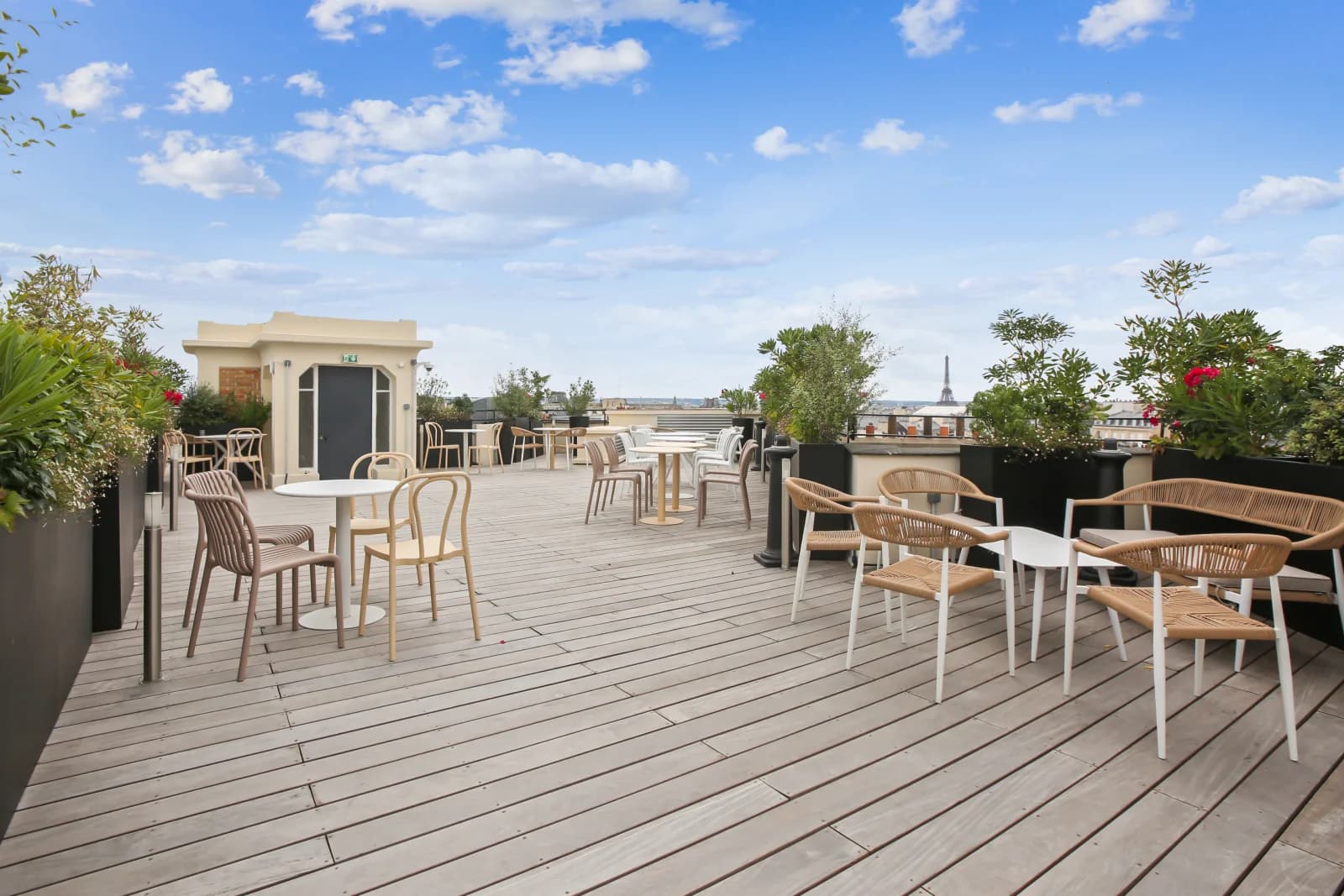 Espace Rooftop avec vue, espace Louvre - 1