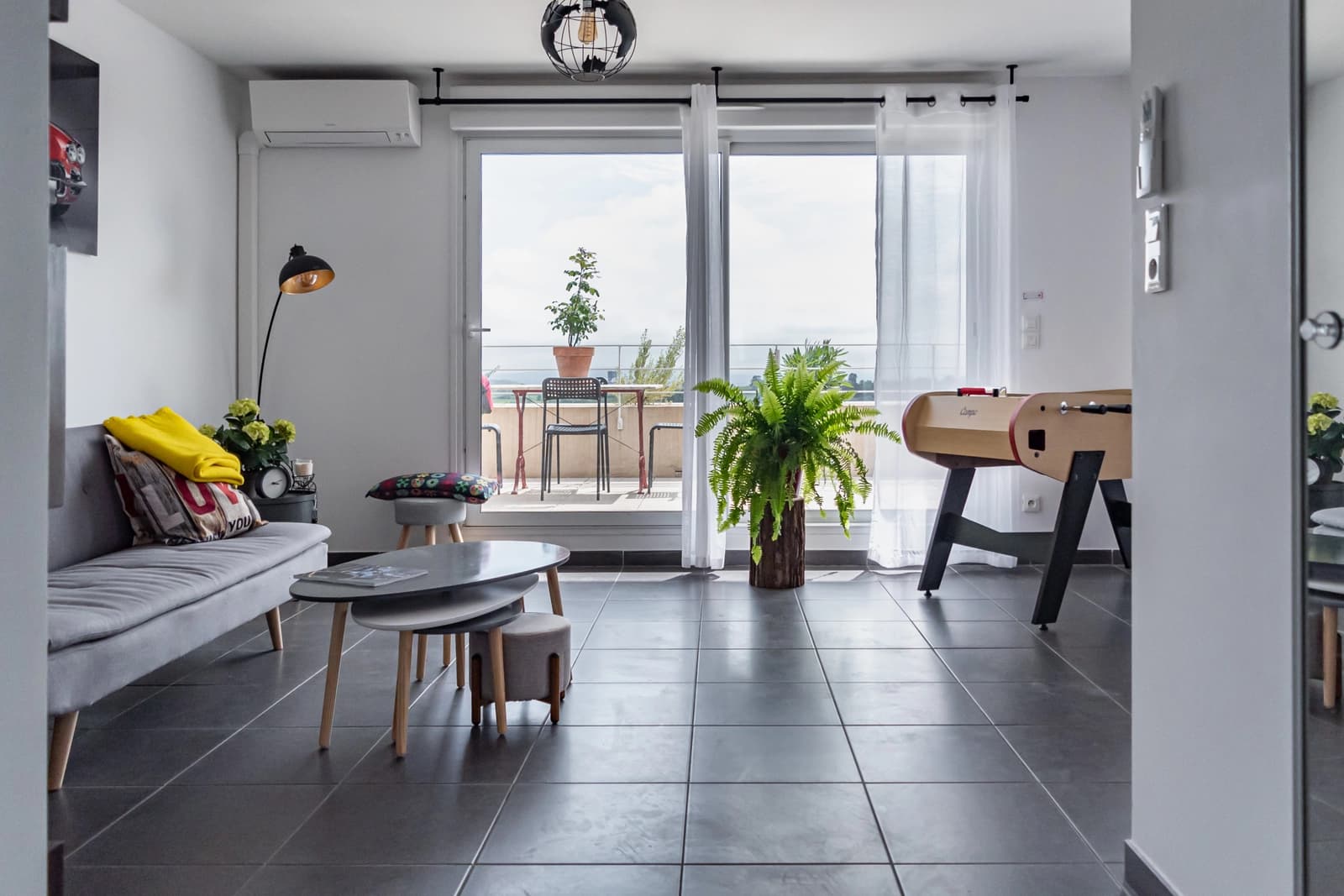 Meeting room in Apartment with very large terrace - 1