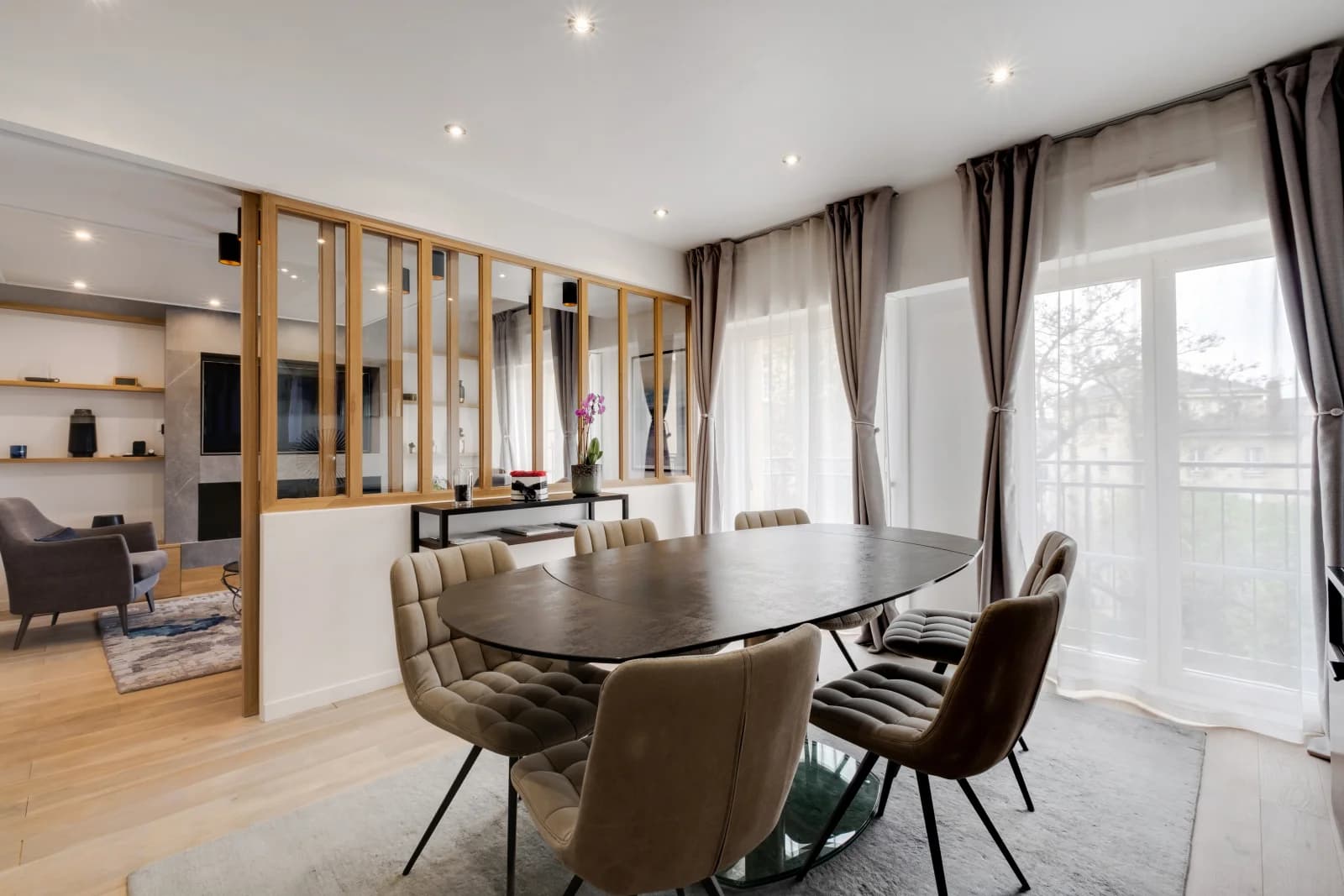 Bel appartement contemporain, tout près du Marais