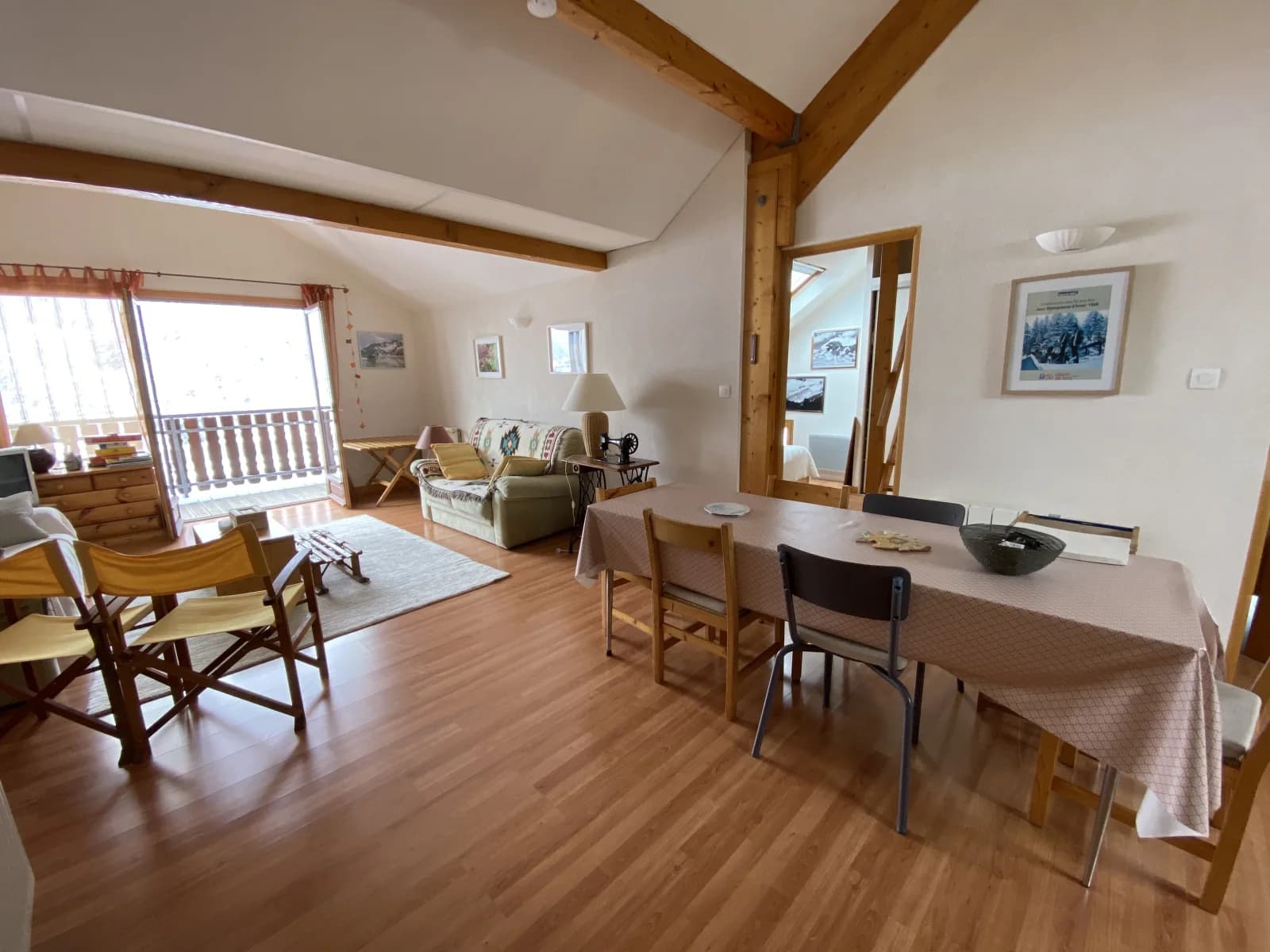 Salle de réunion dans Vue panoramique sur le plateau du Vercors à Villard de Lans - 1