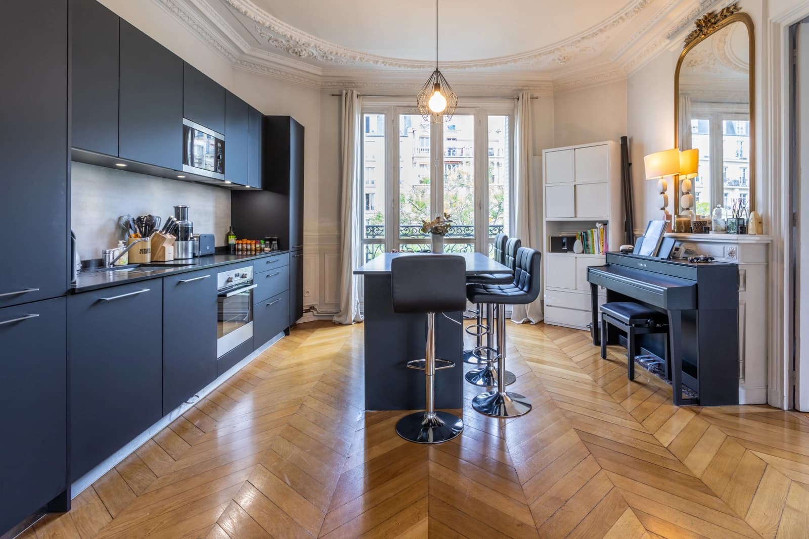 Espace Appartement de type Haussmannien, très grande clarté - 3