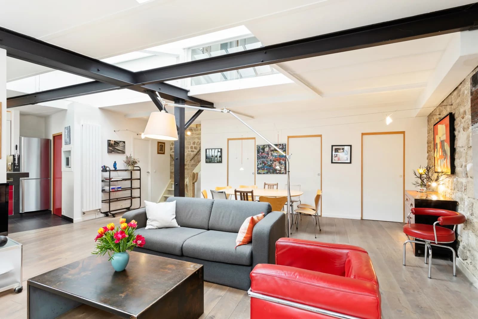 Living room in Former workshop transformed into a loft - 1