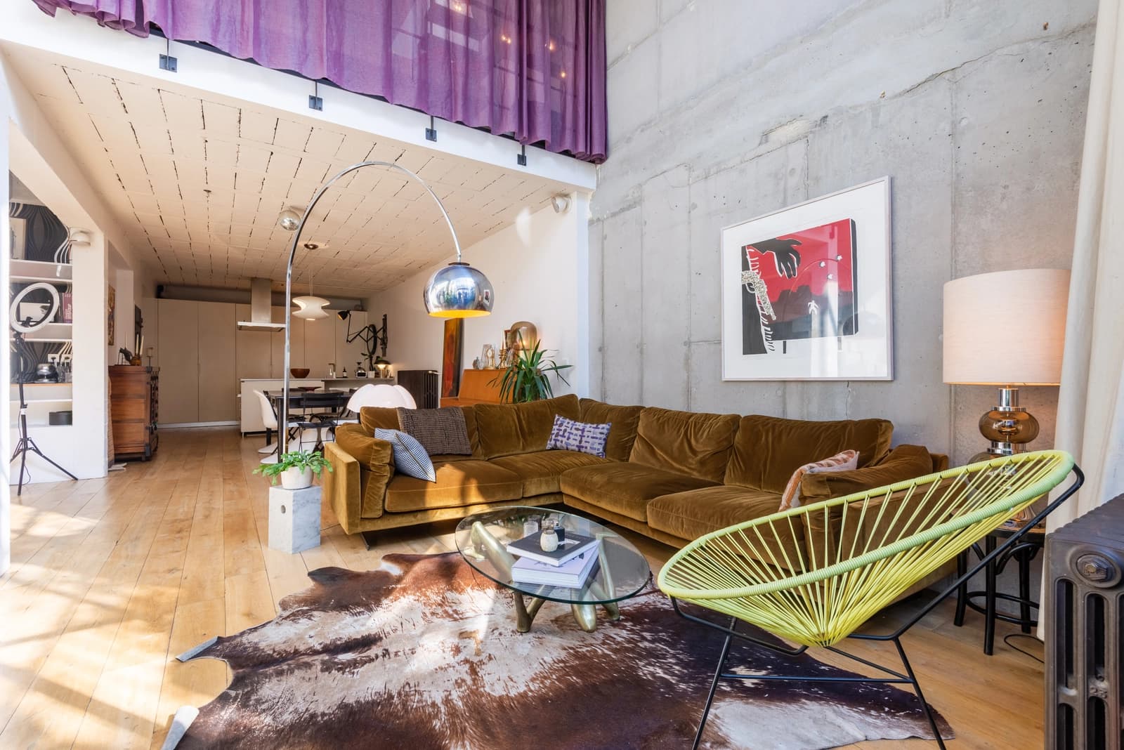 Living room in Loft artist studio in Montreuil - 1