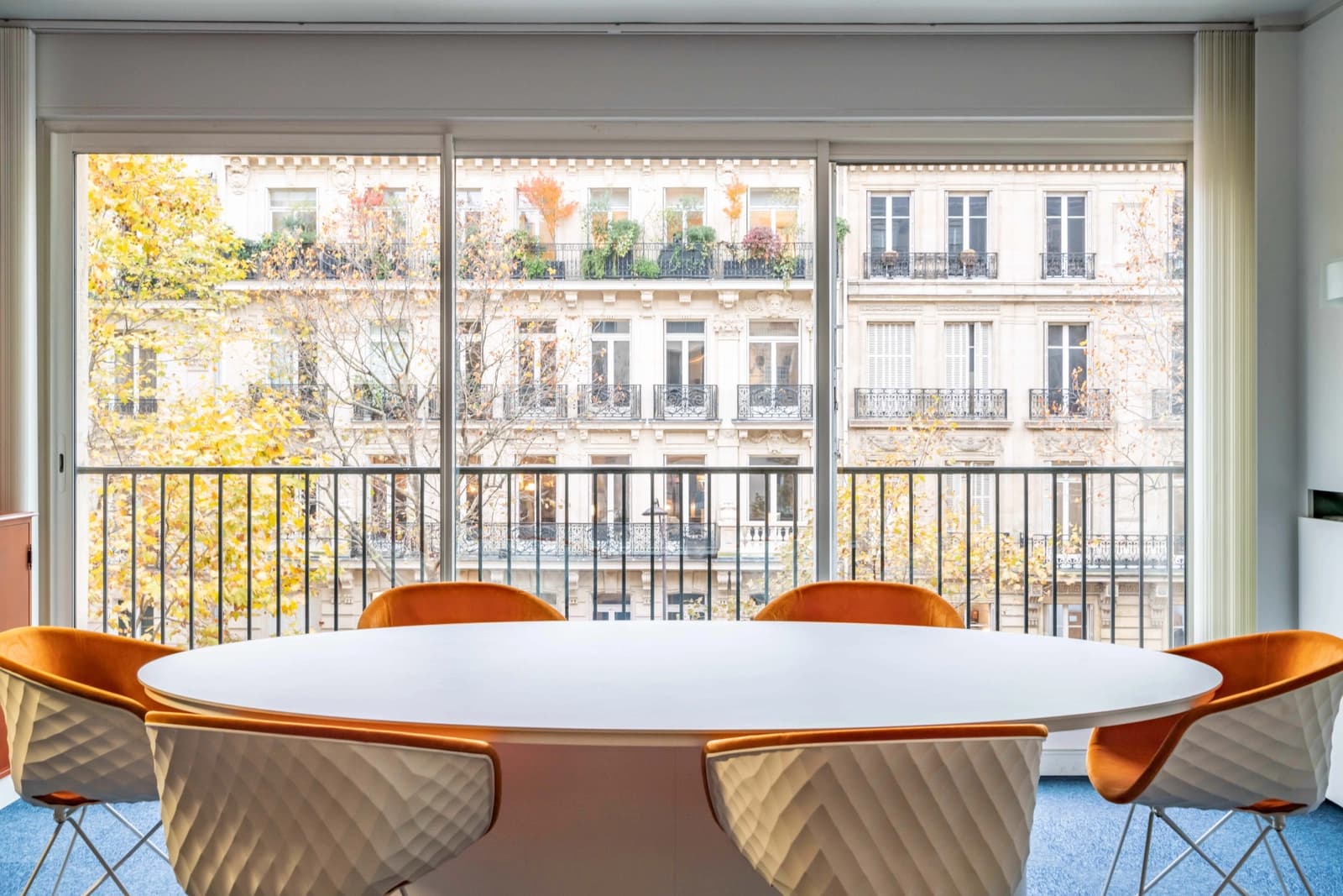 Salle de réunion dans Immersion au centre du mythique St-Germain-des-Prés - 1