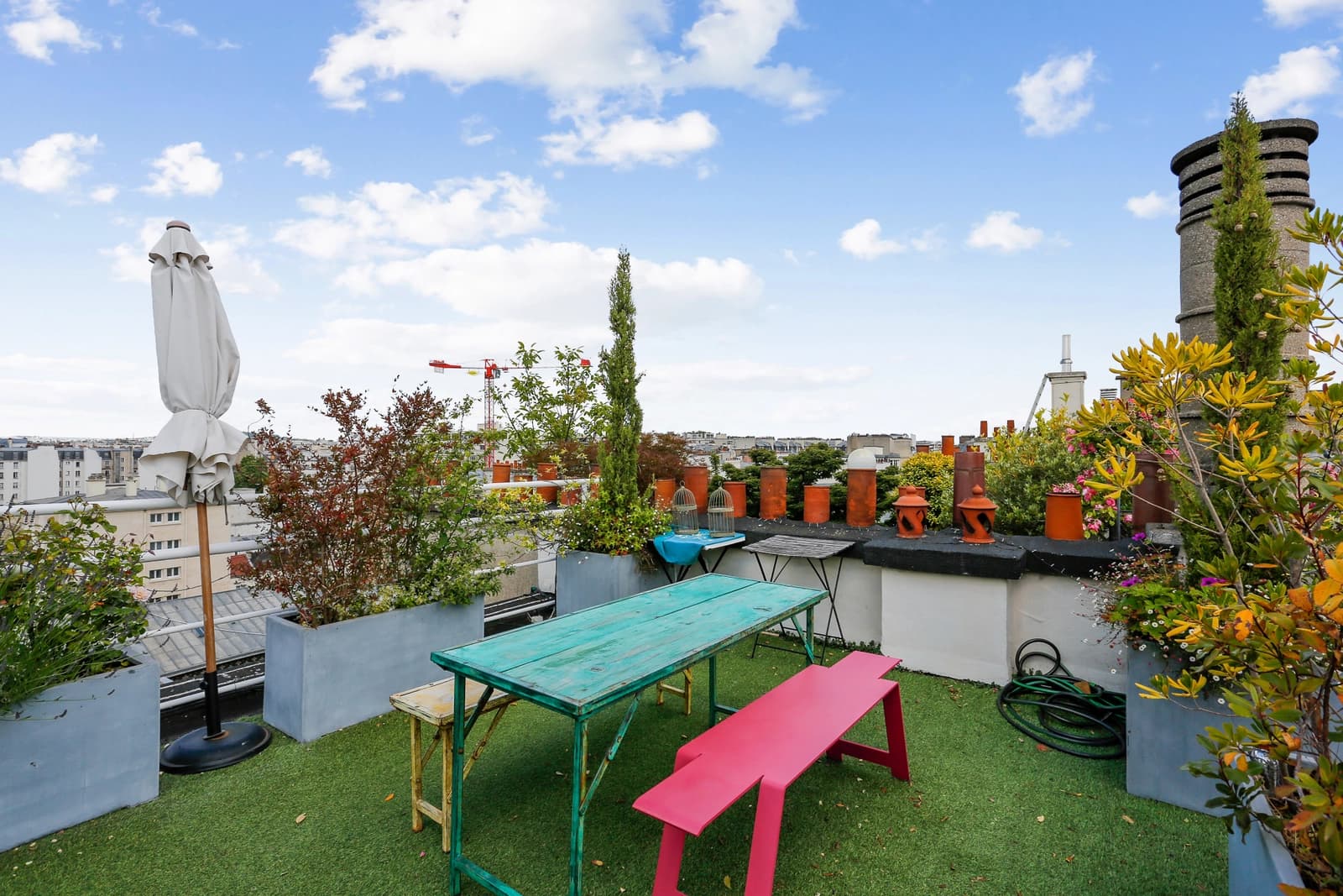 Meeting room in A penthouse in the heart of the 16th arrondissement - 1