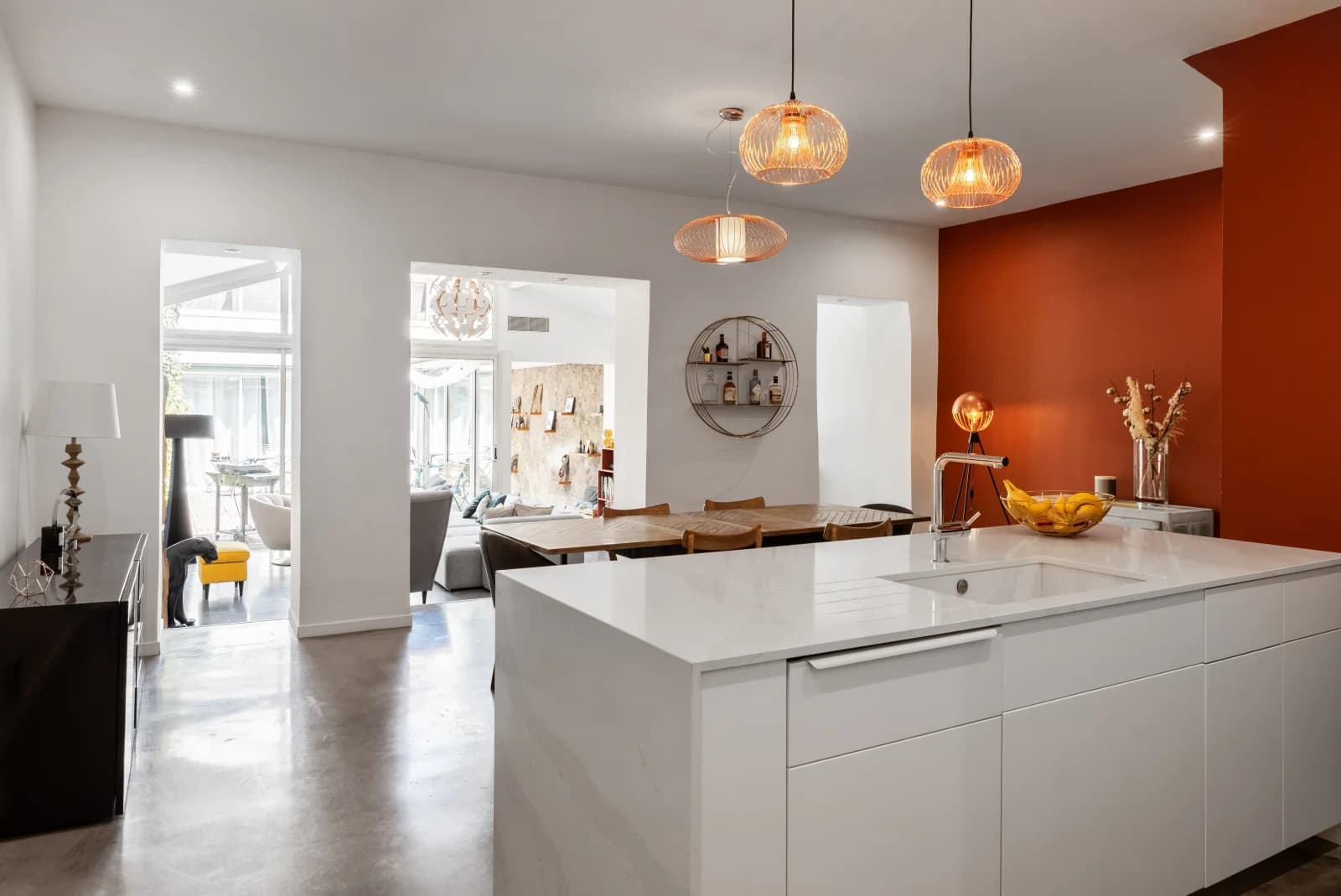 Cuisine dans Loft de charme avec son patio verdoyant et intimiste - 1
