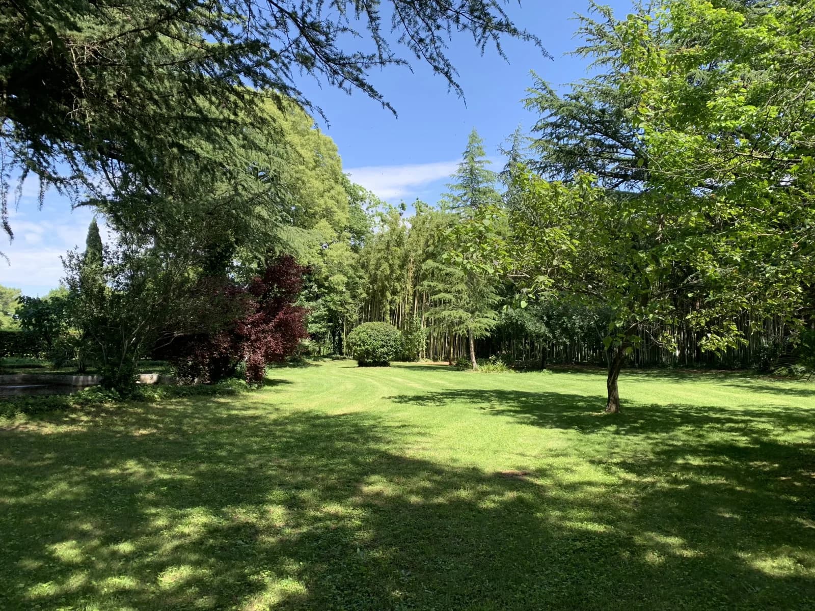 Salle de réunion dans Demeure familiale de charme, un secret bien gardé - 1