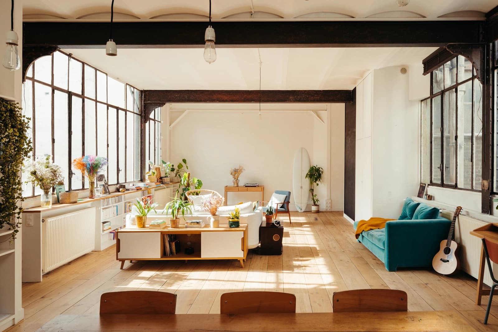 Salle de réunion dans Loft baigné de lumière au bord du Canal Saint Martin - 1
