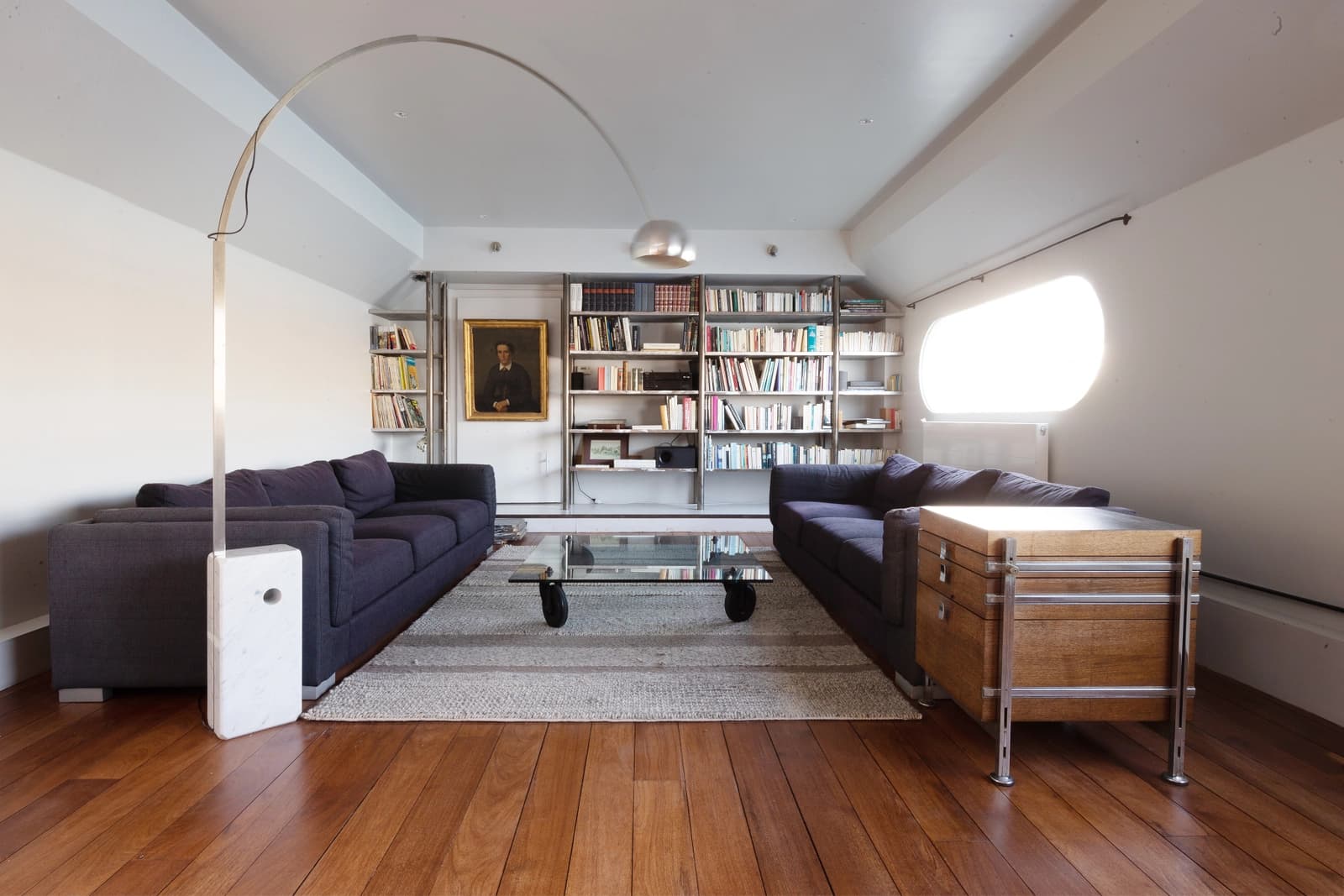 Living room in A loft on the water - 1