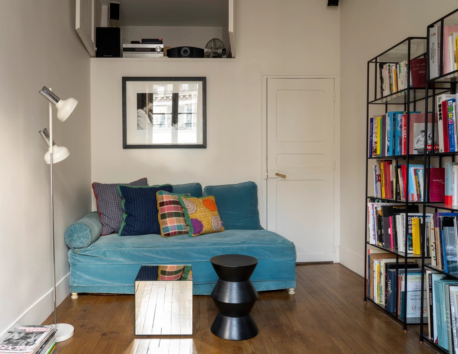 Space Charming, authentic Parisian apartment - 2