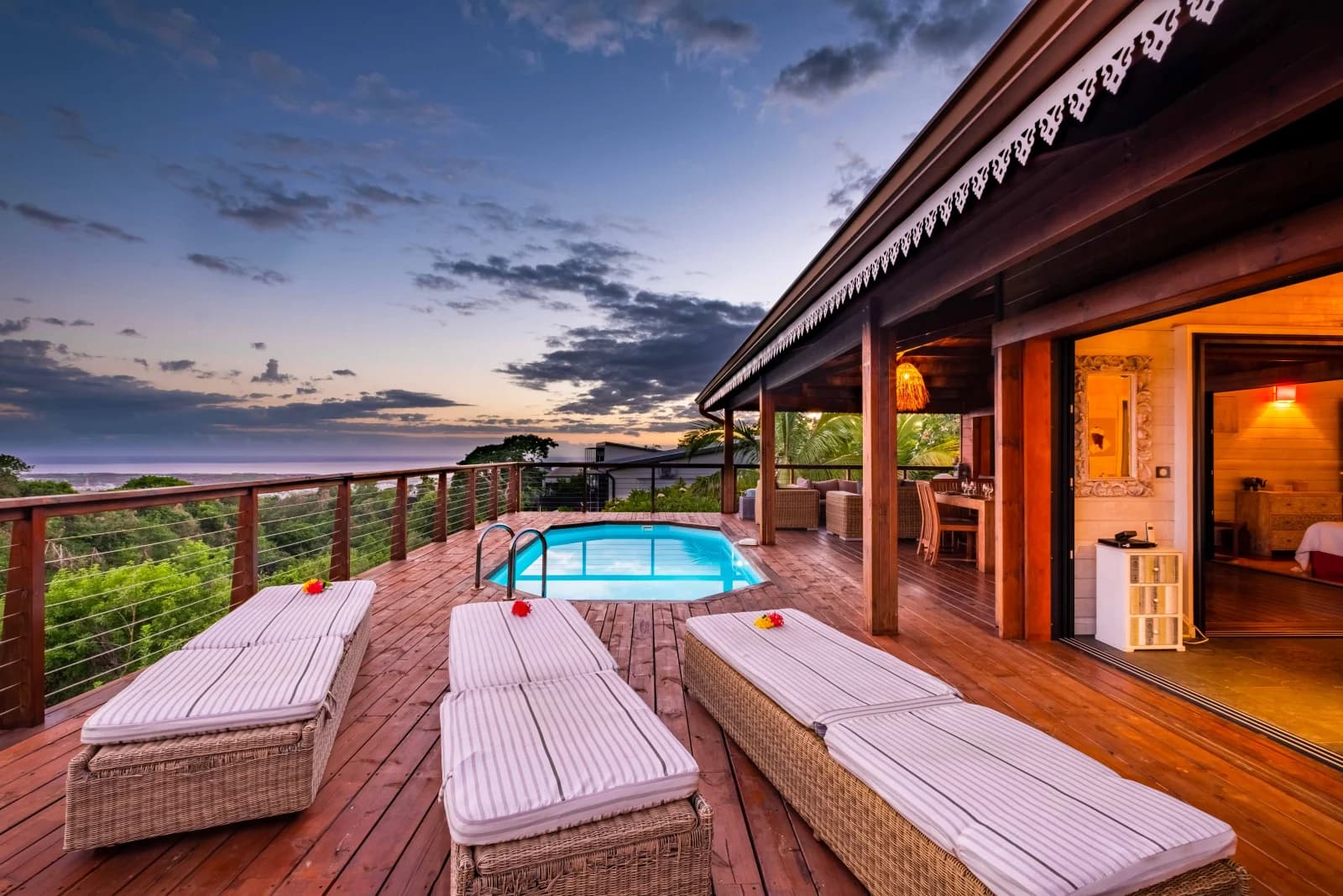 Salle de réunion dans Villa haut de gamme: luxe, confort et prestations uniques - 1