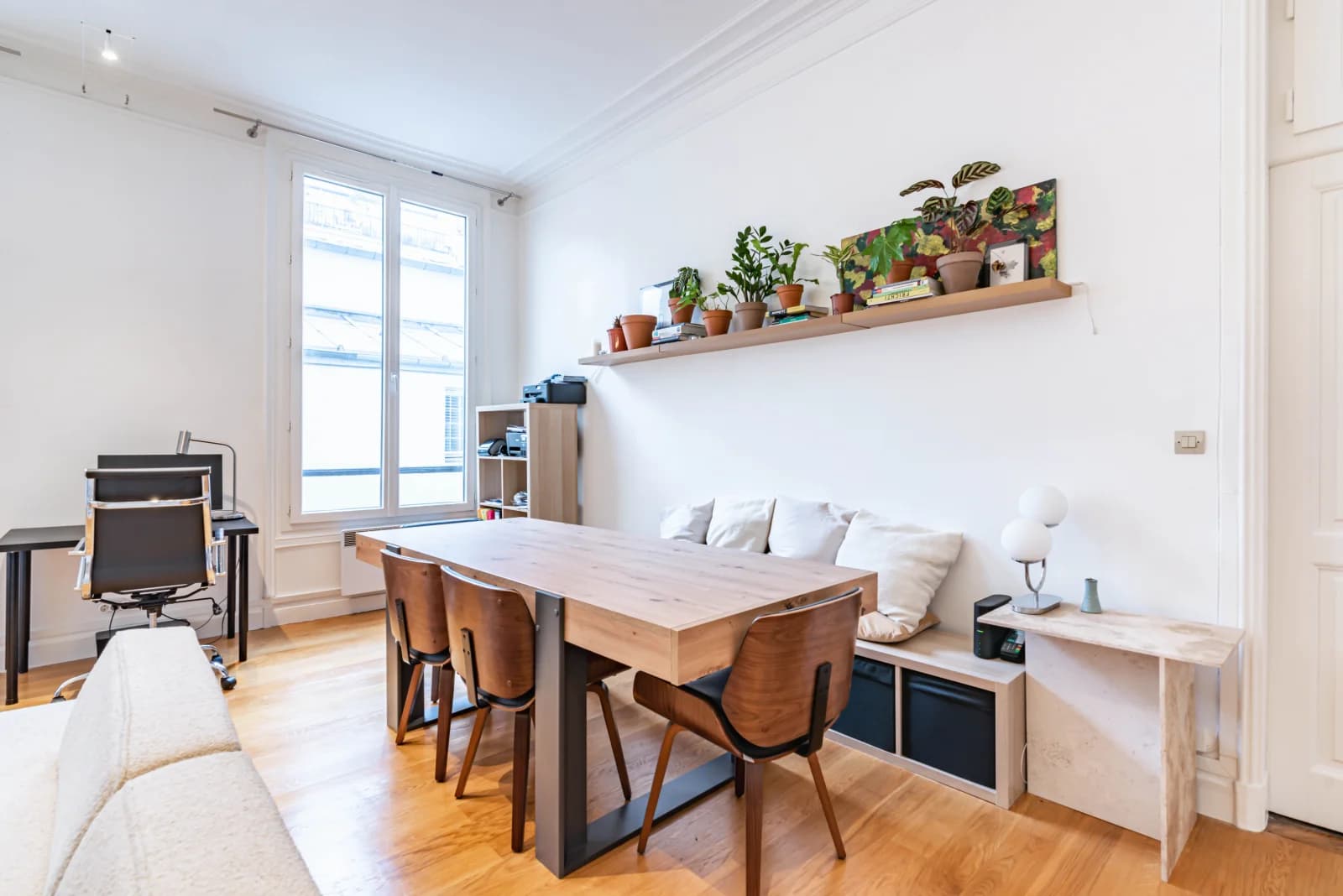 Salle de réunion dans Appartement au charme typiquement parisien - 1
