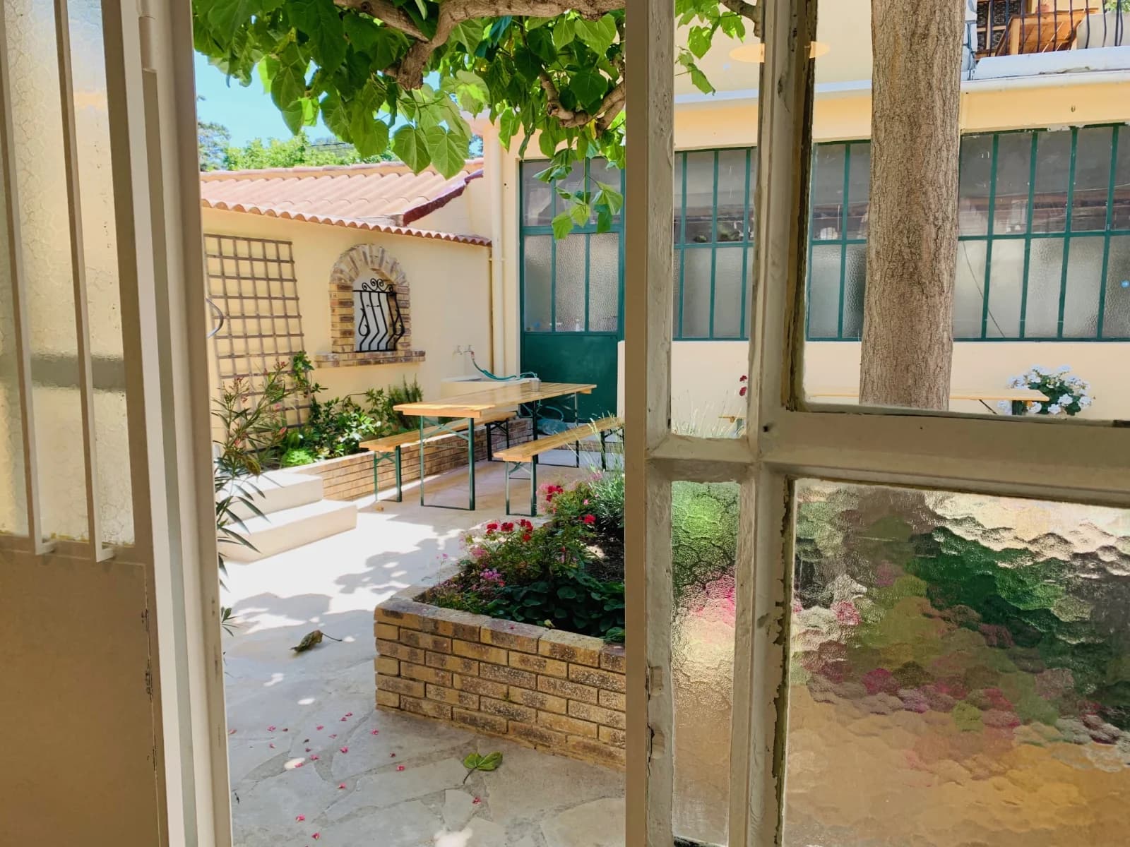 Space Courtyard room - 3