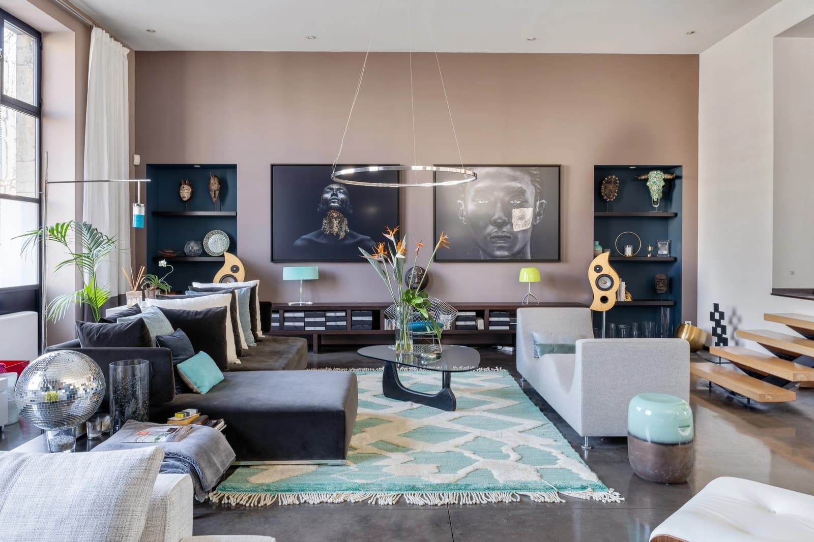 Loft atypique, hypercentre, chic et contemporain