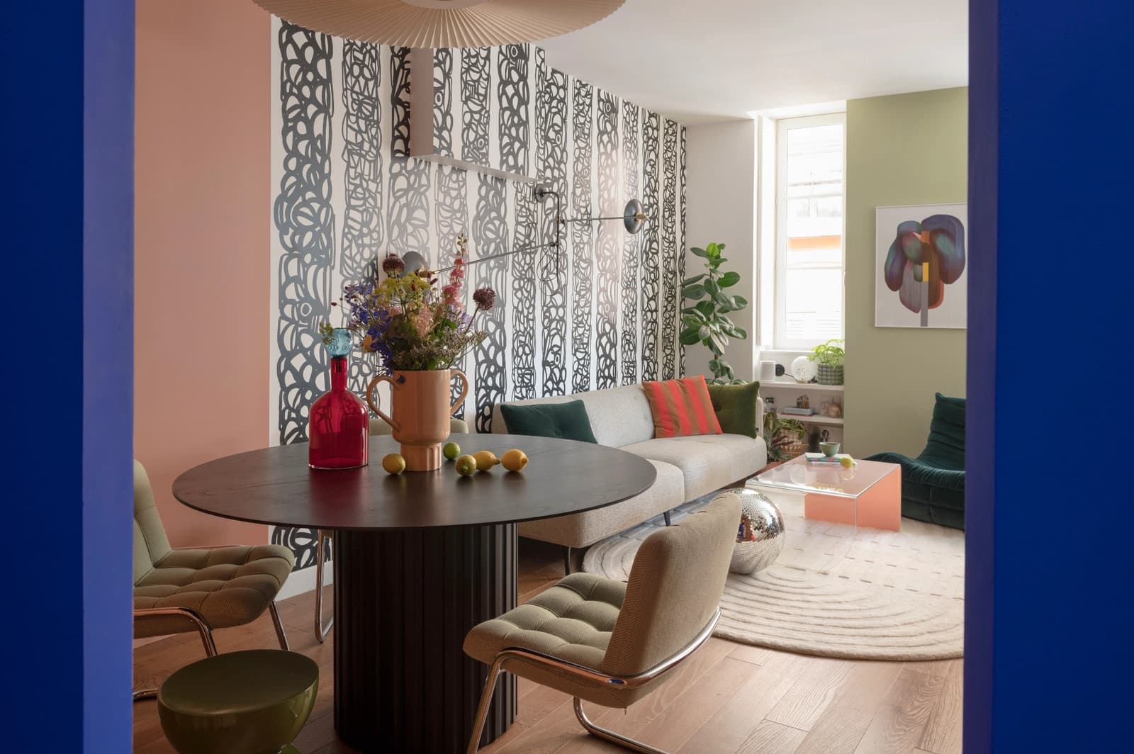 Space Atypical and colorful apartment - 3