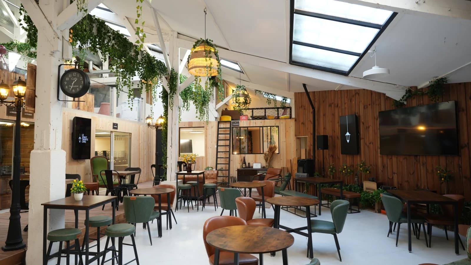 Space Bright, modern loft - 2