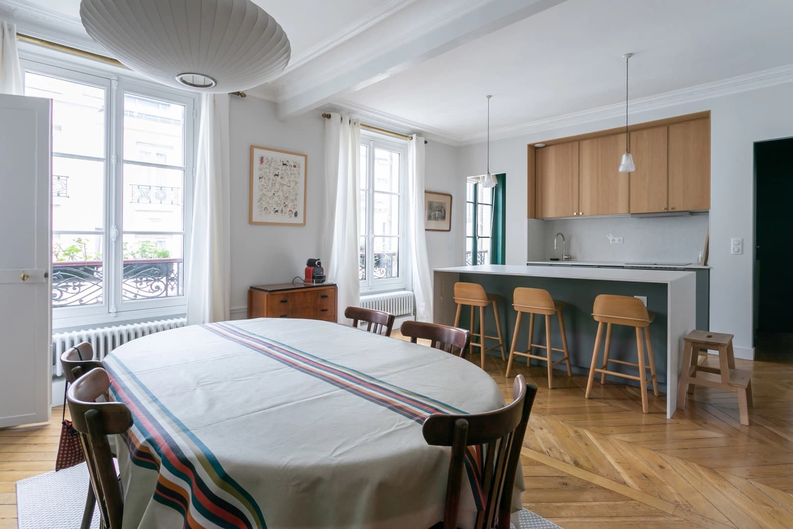 Espace Haussmannien lumineux et contemporain - 0