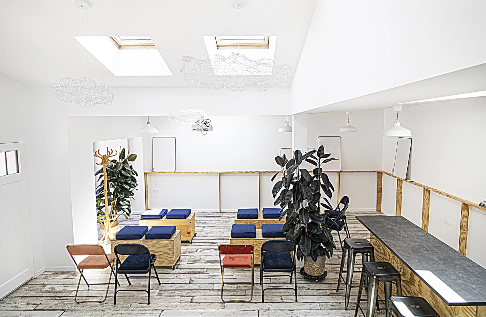 Salle de réunion dans Lieu lumineux avec terrasse aux portes de Paris - 1