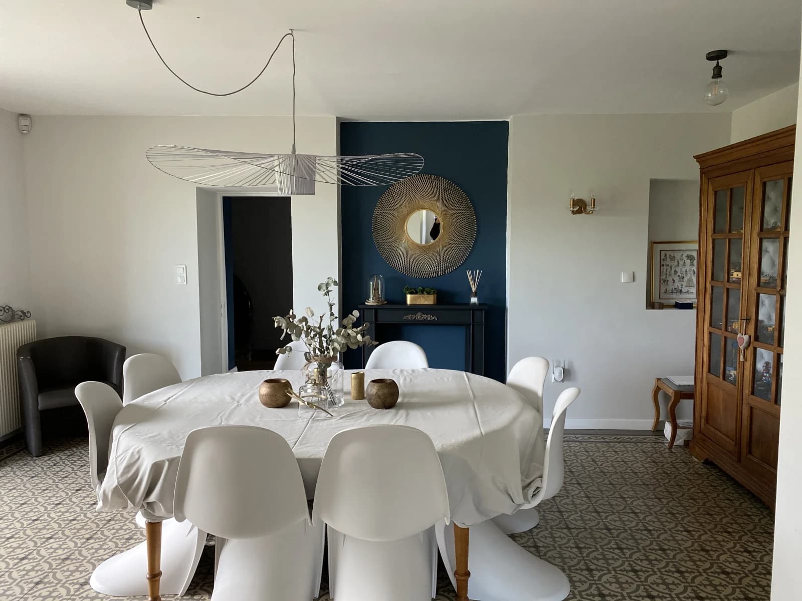 Meeting room in Renovated farmhouse with swimming pool - 1