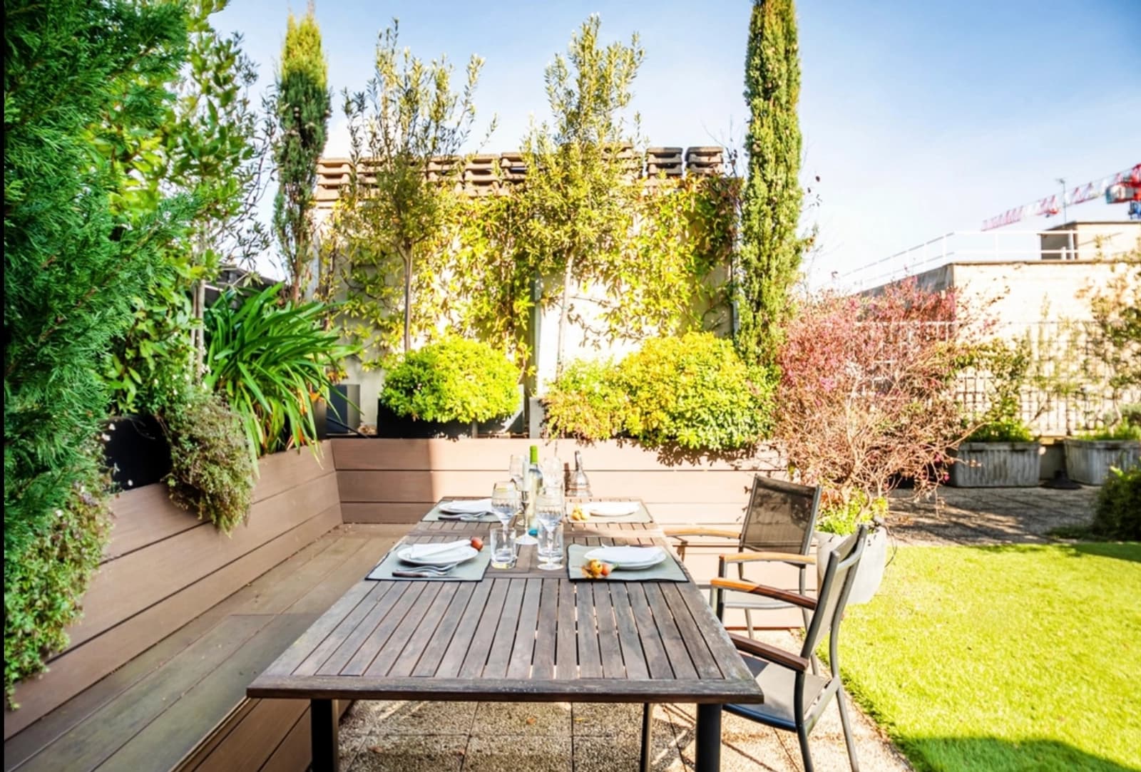 Space Rooftop garden house - 4