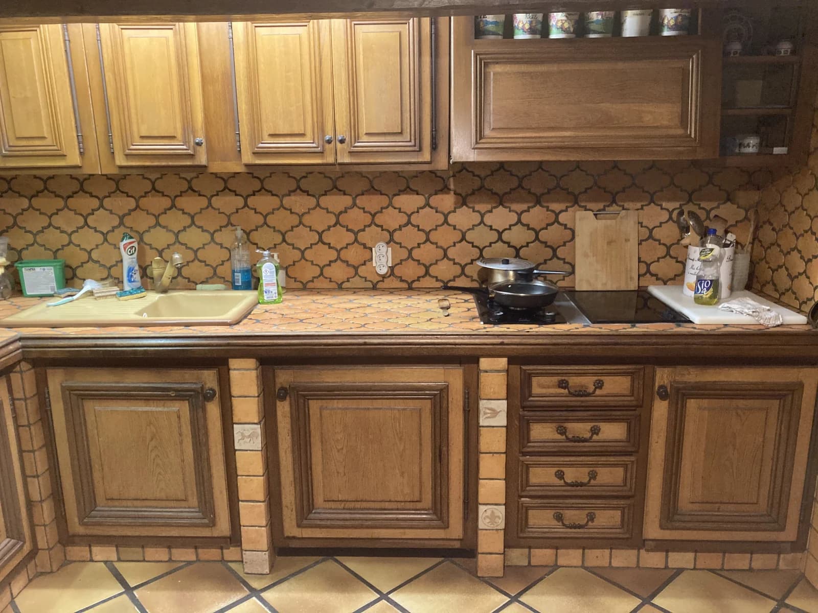 Kitchen in Large atypical house with tower - 1