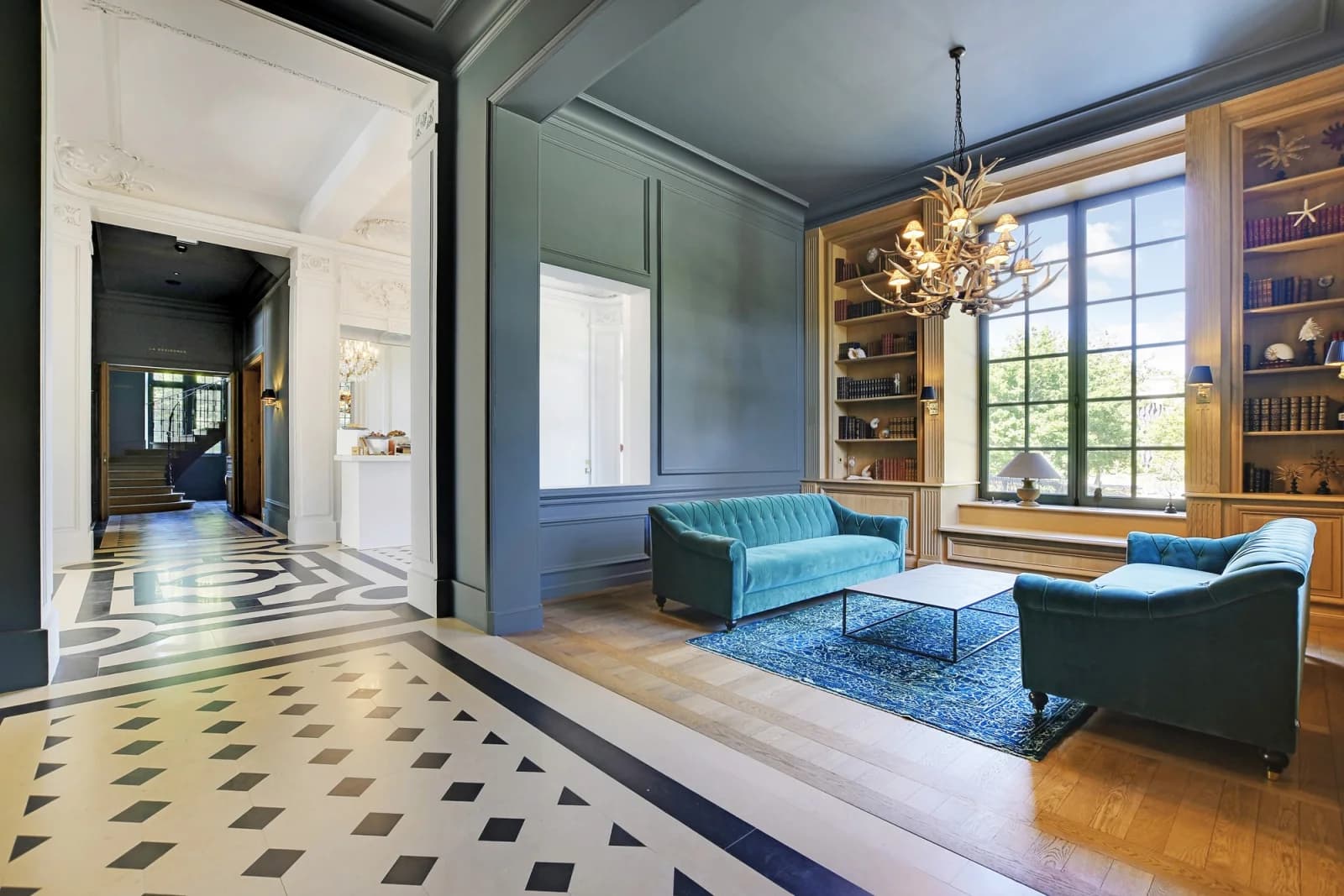 Space Belle Epoque hall and vestibule - 1