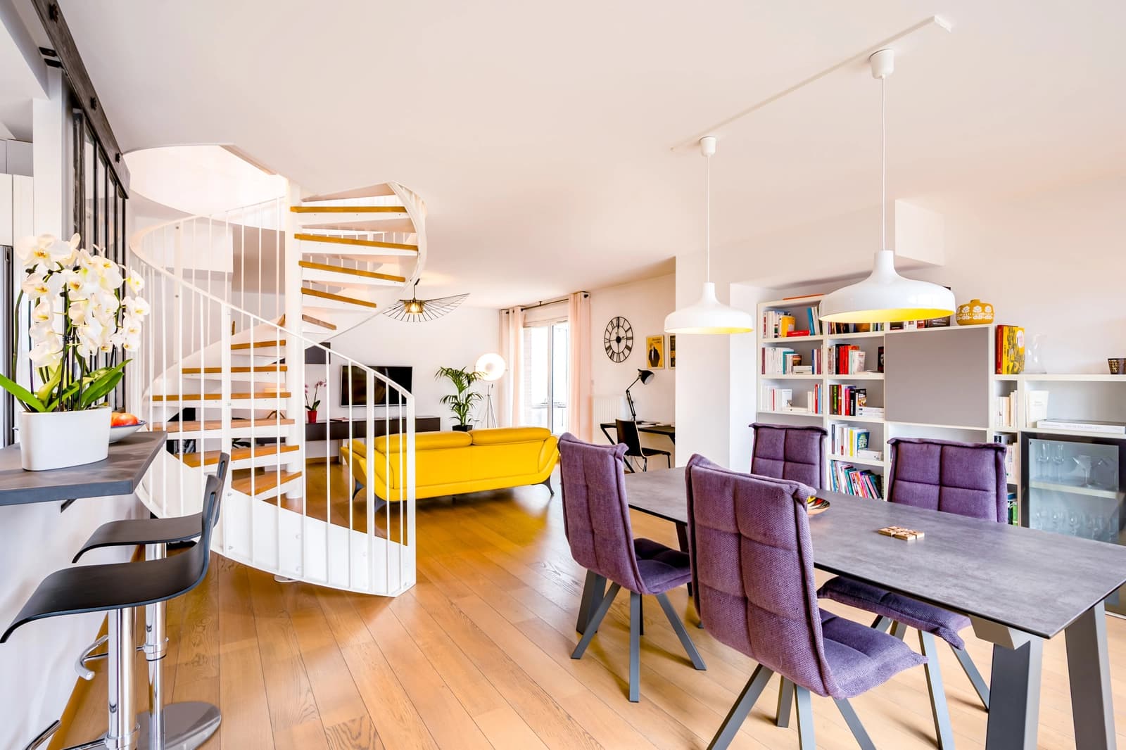 Meeting room in Duplex with terrace - Canal de l'Ourcq view - 0