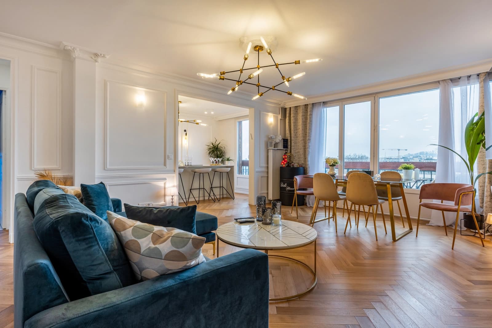Salle de réunion dans Appartement de charme avec vue sur le canal Saint-Martin - 0