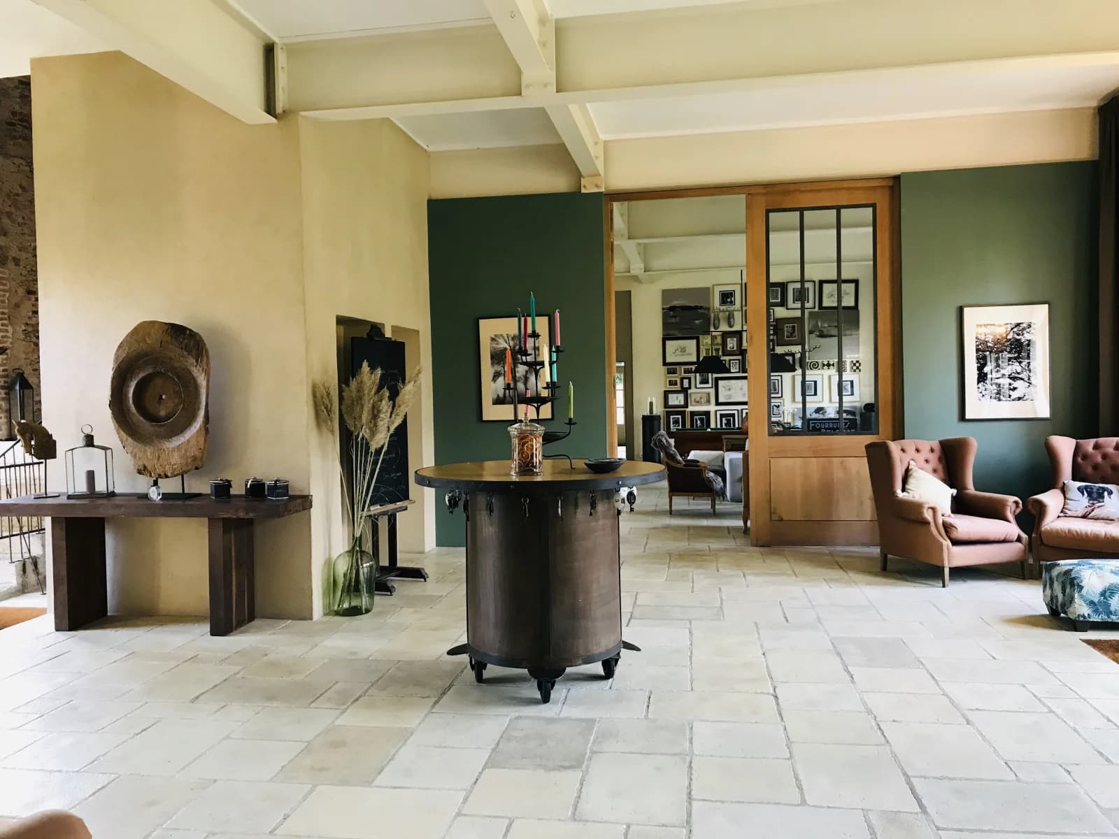 Living room in An exclusive location for a unique customer - 1