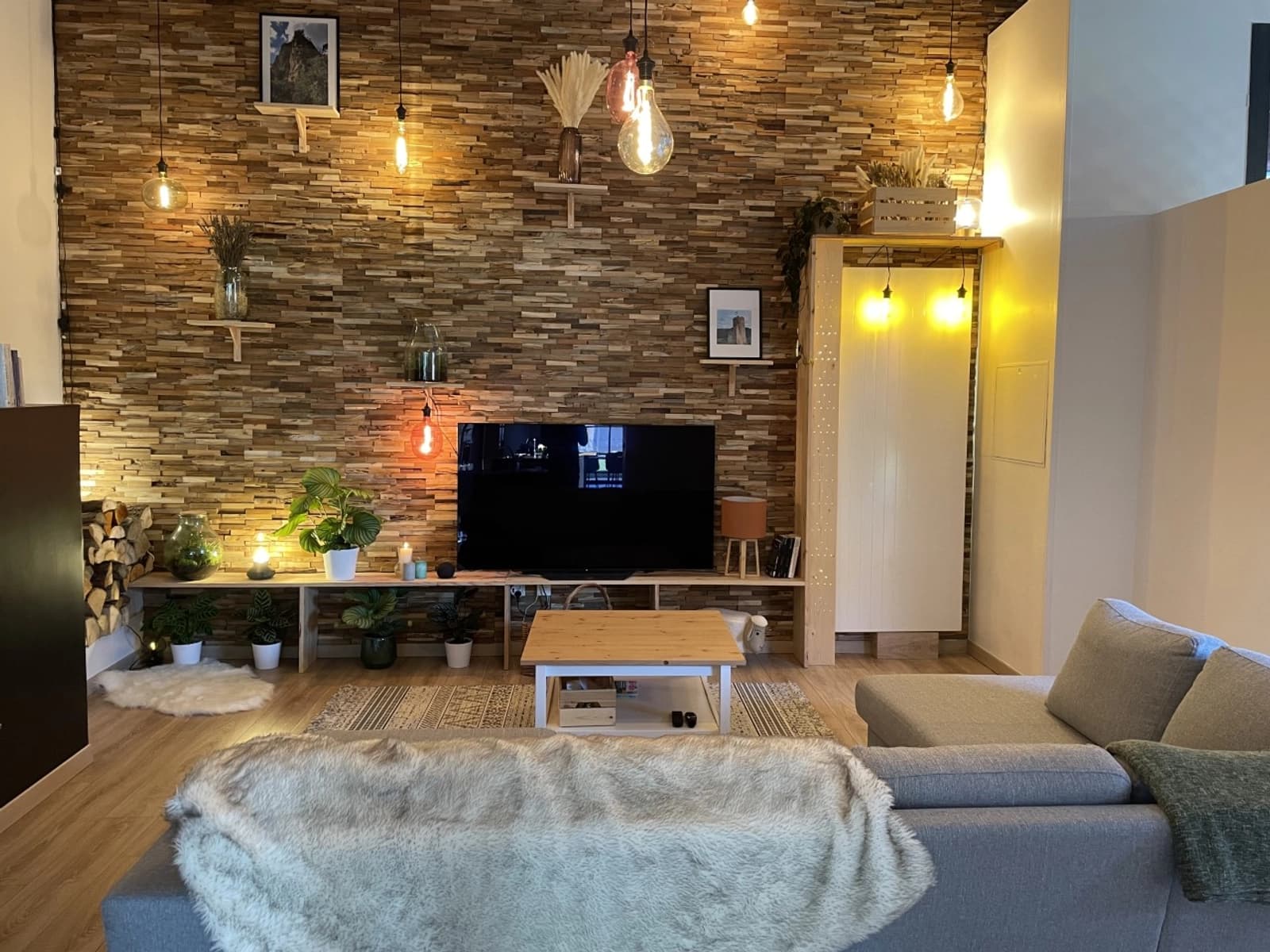 Living room in Renovated farmhouse - 1