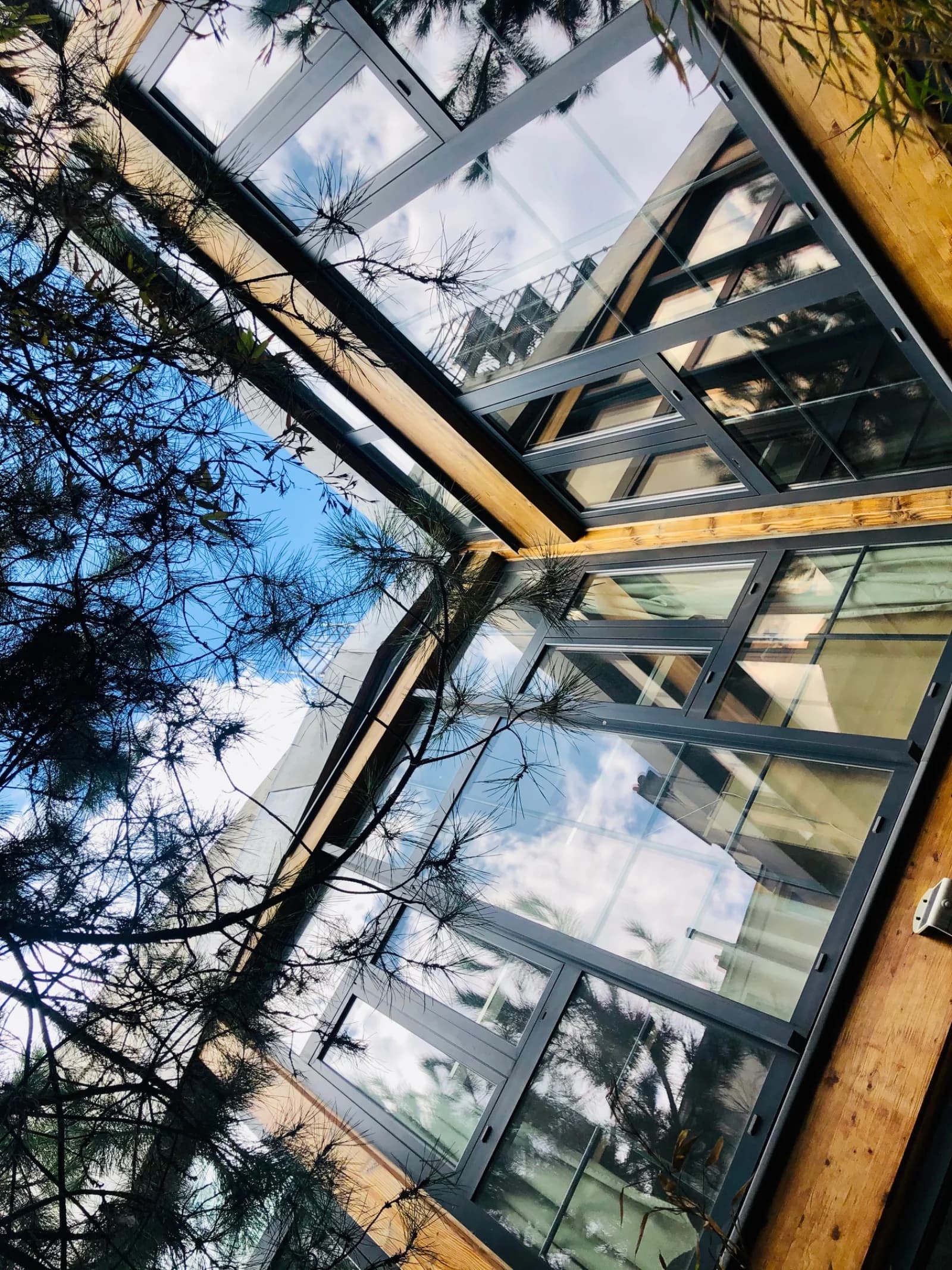 Space Atypical loft 115m² Buttes Chaumont - 2