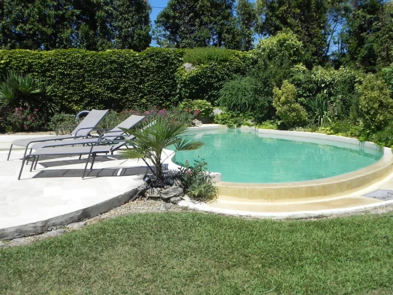 Meeting room in Mas Provençal swimming pool and view of the luberon - 1