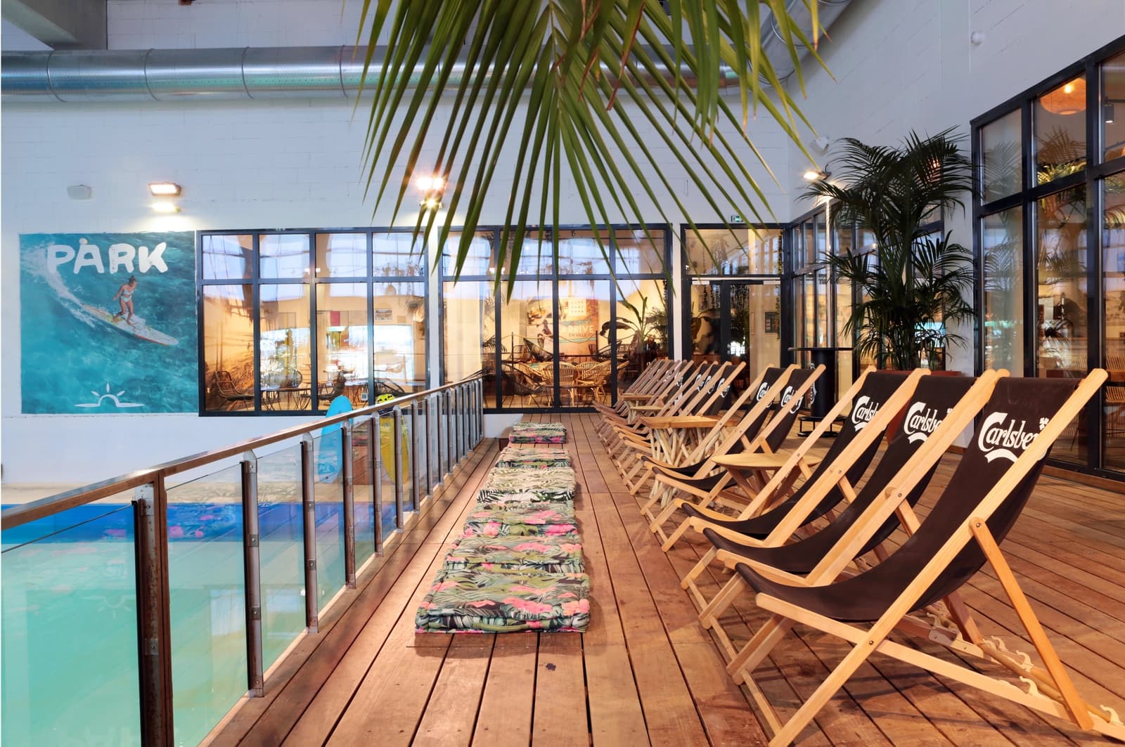 Meeting room in Unique location: a real urban surf spot! - 1