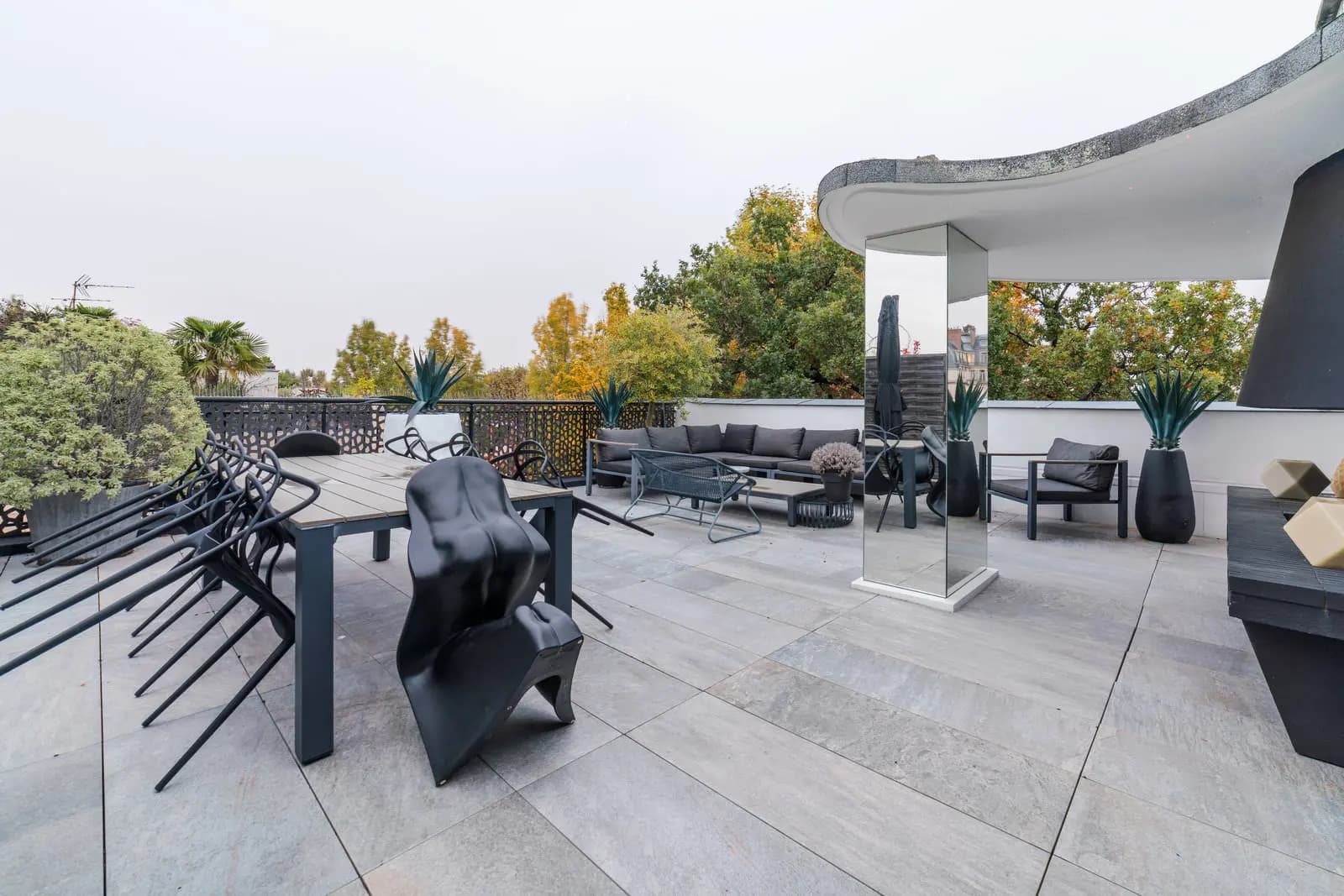 Salle de réunion dans Rooftop exclusif à Neuilly, vue panoramique assurée - 1