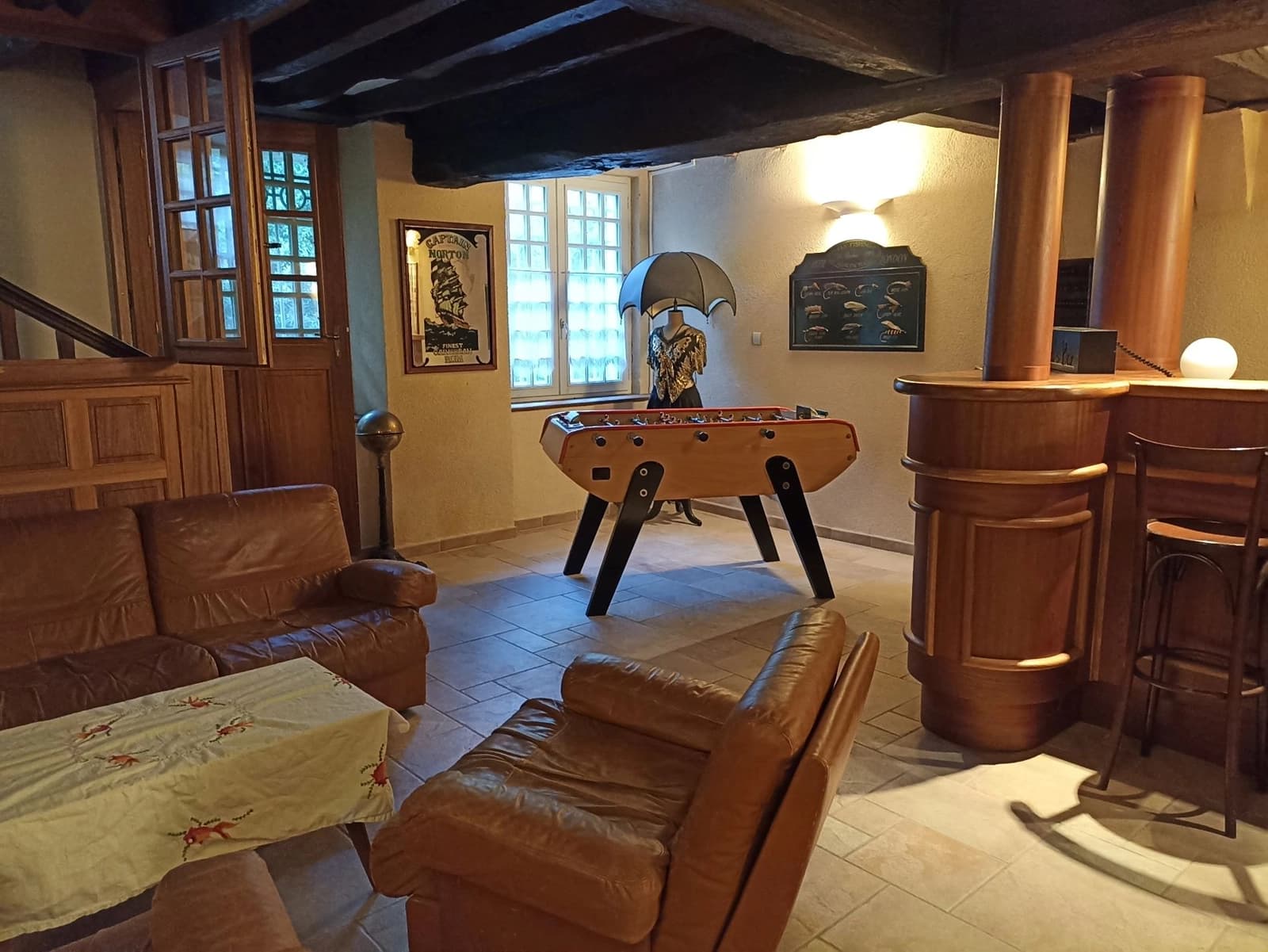 Salon dans Le Moulin au bord de l'eau: charme et quiétude - 1
