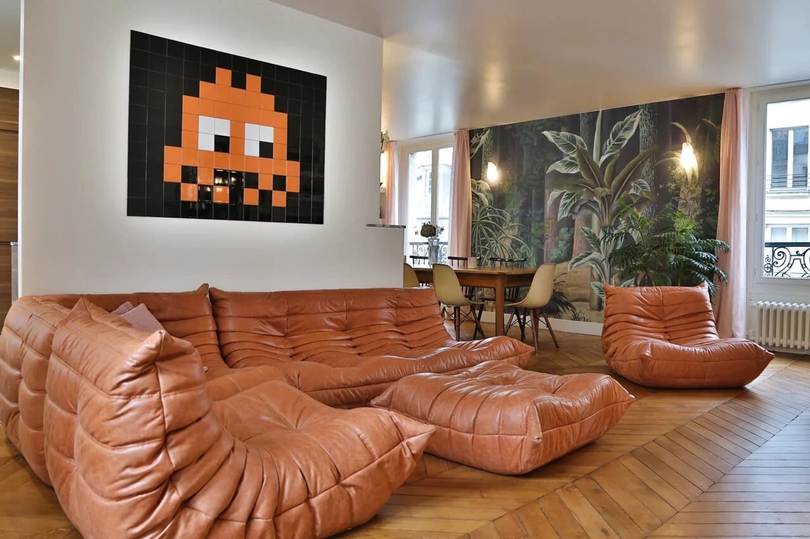 Salon dans Très bel appartement au coeur vibrant du Marais - 1