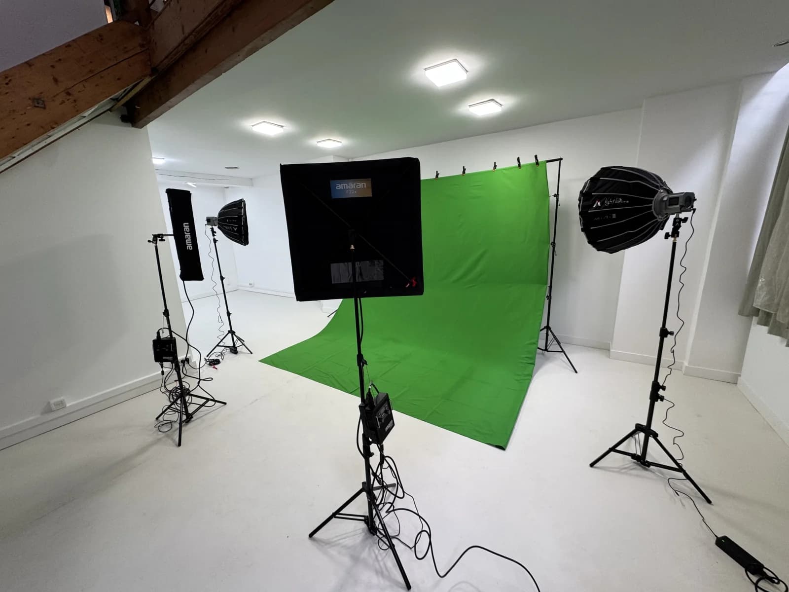 Space Studio photo shooting lumineux - Paris 11 - 1