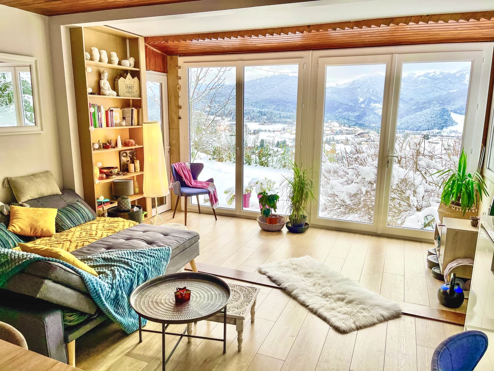 Salon dans Le Chalet d'Heidi: une escapade alpine de rêve - 1