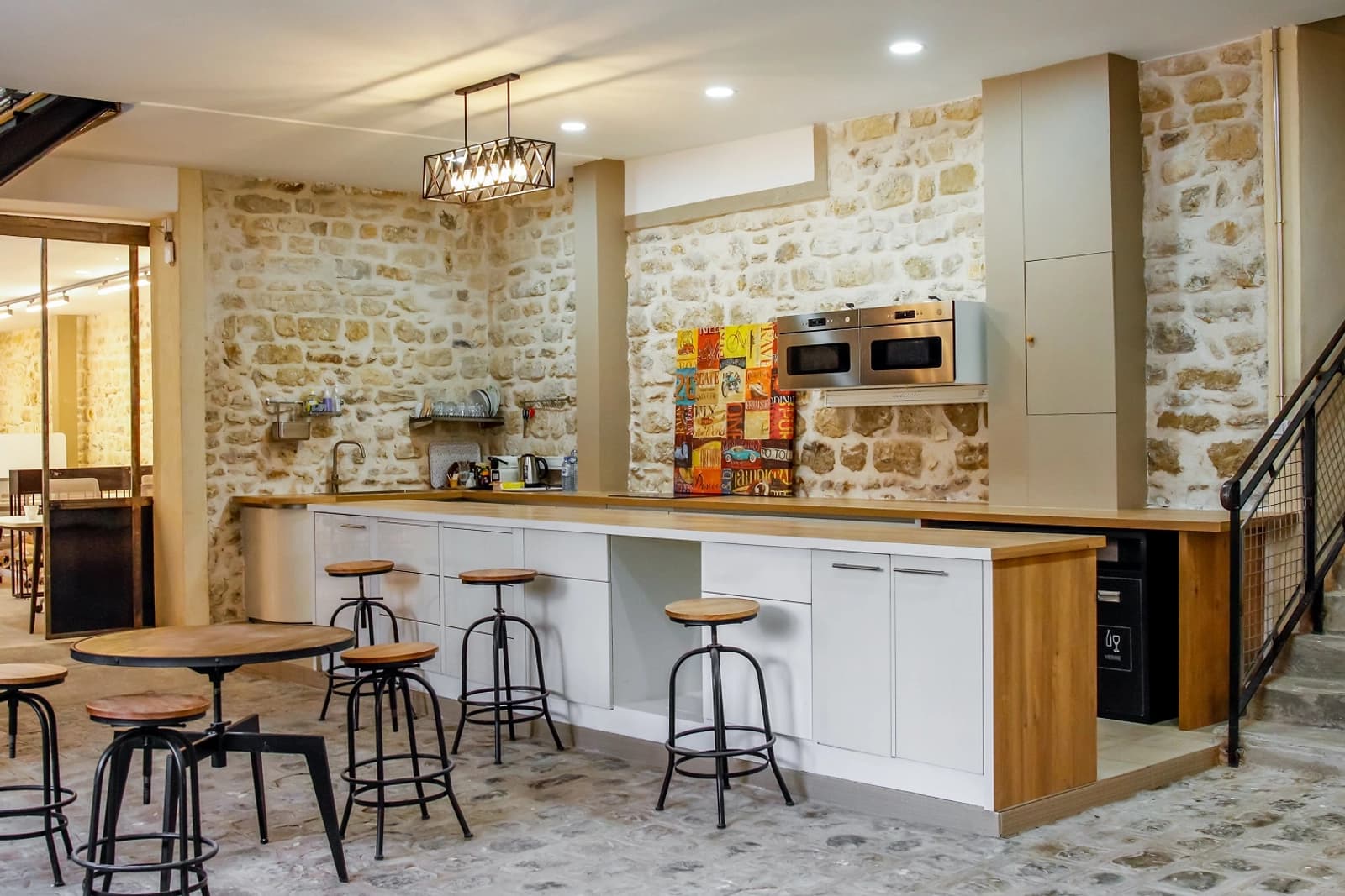 Kitchen in A coworking space for film shoots - 0